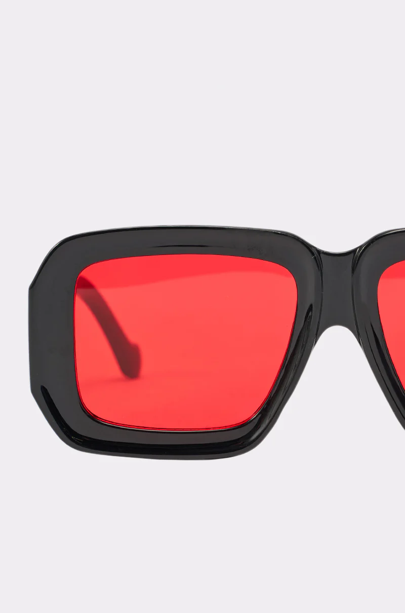 RED VISION SUNGLASSES - Image 5
