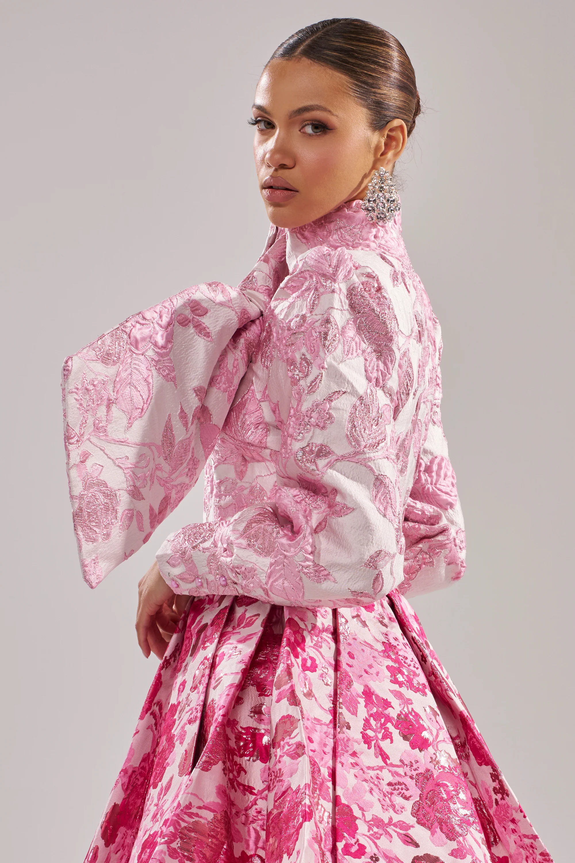 RENAISSANCE TWO-TONE BROCADE MINI DRESS IN PINK - Image 3