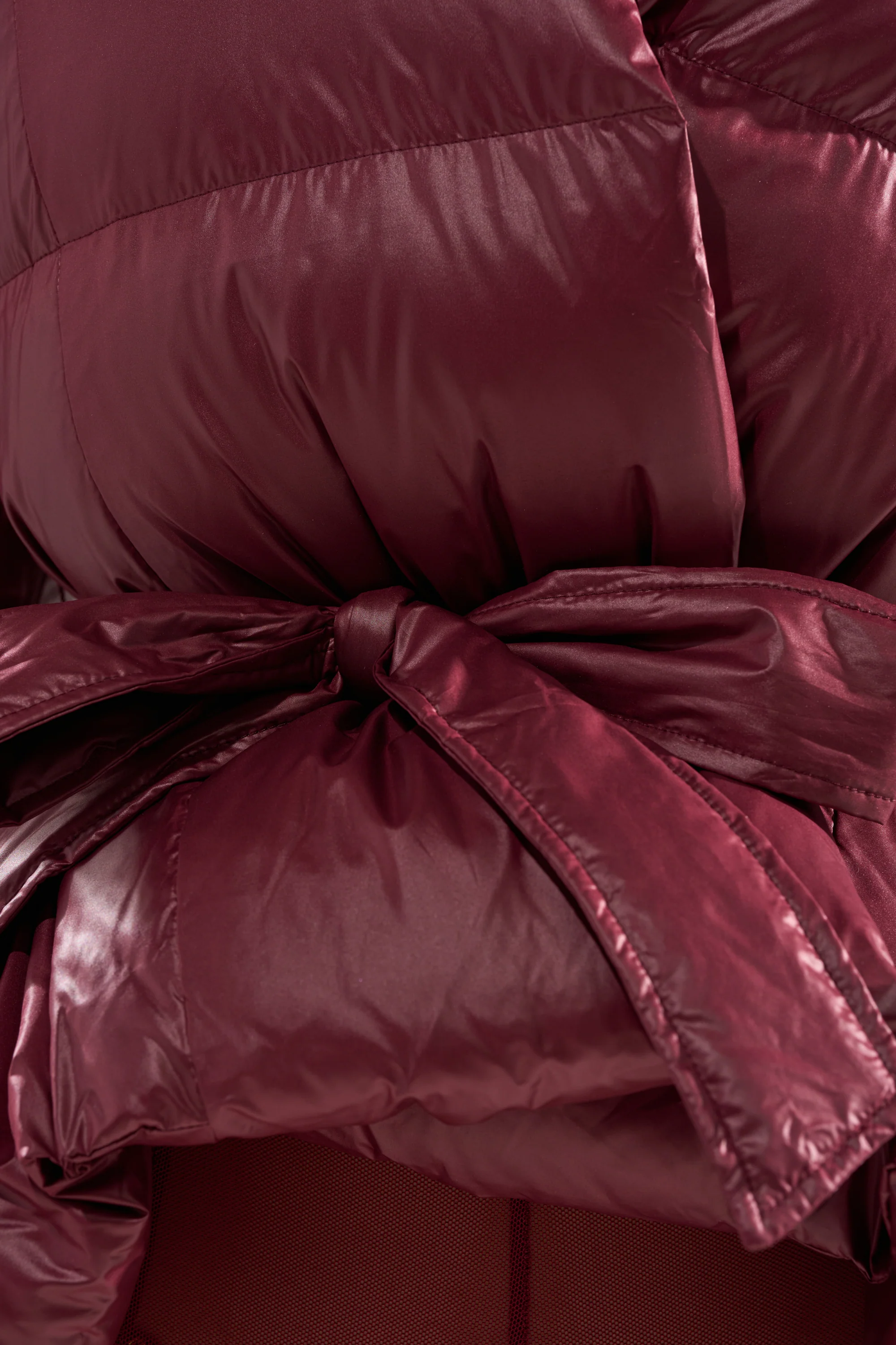 RIB SLEEVE PEPLUM PUFFER IN BURGUNDY - Image 8