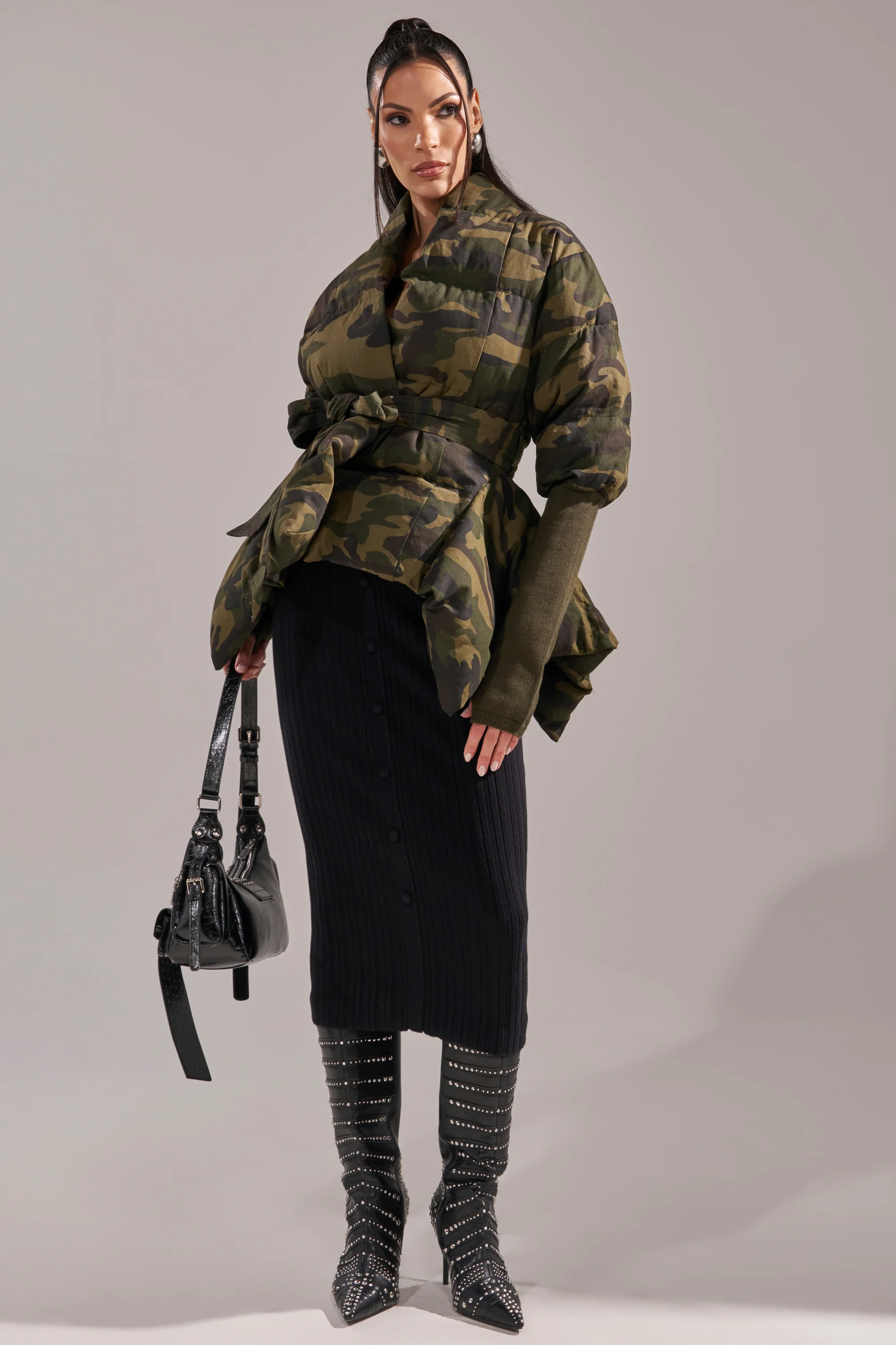 RIB SLEEVE PEPLUM PUFFER IN CAMO - Image 9