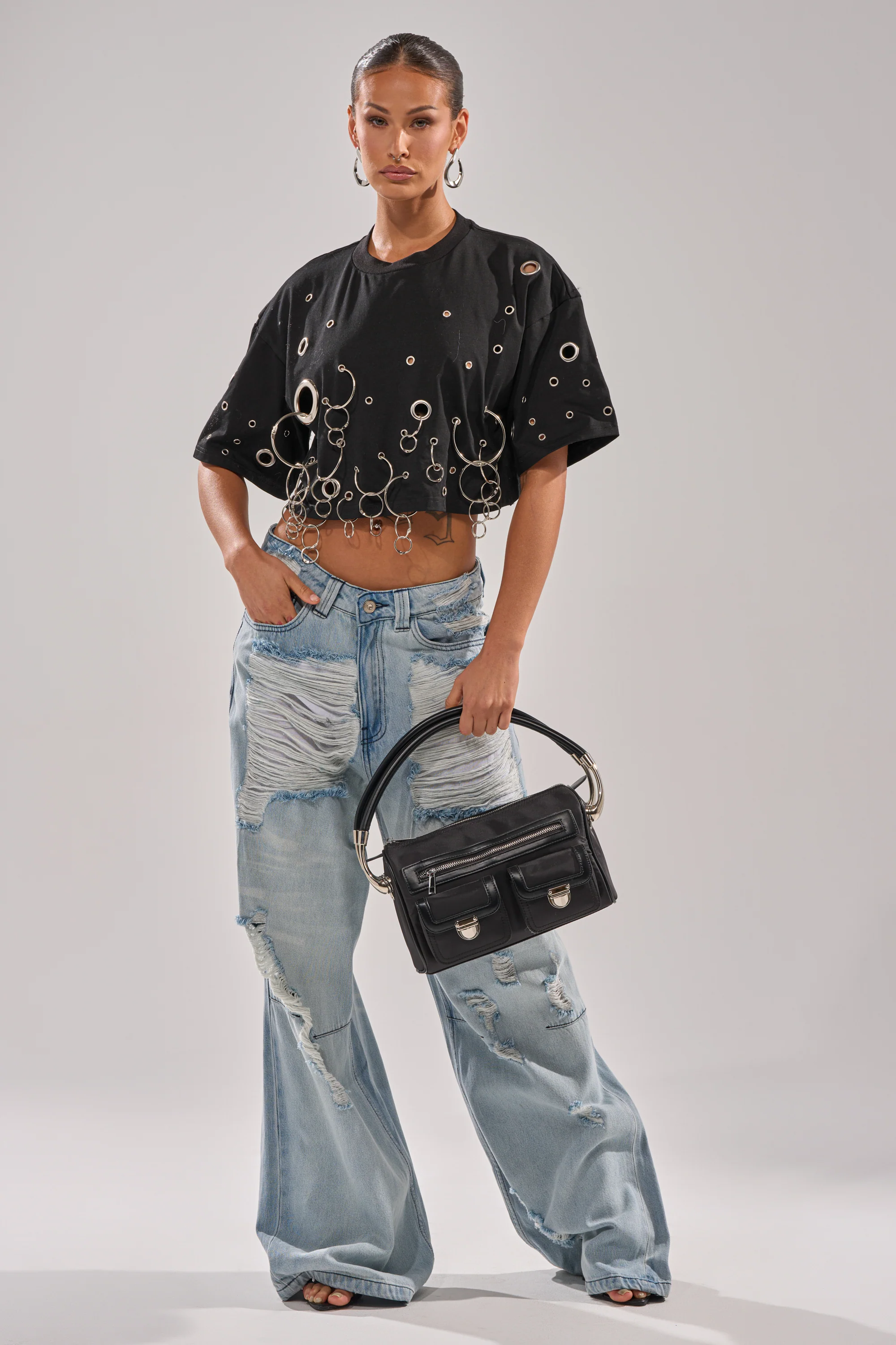 RING AROUND ME CROPPED TEE - Image 6