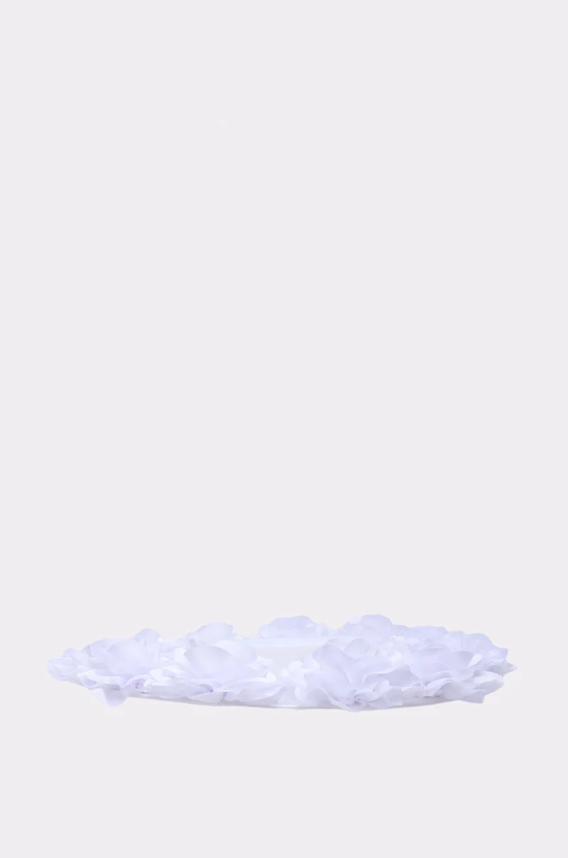 ROSEY CLIP ON HAT IN WHITE - Image 4