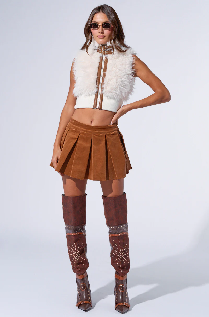 RUN AFTER YOU CORDUROY MINI SKIRT IN BROWN - Image 5