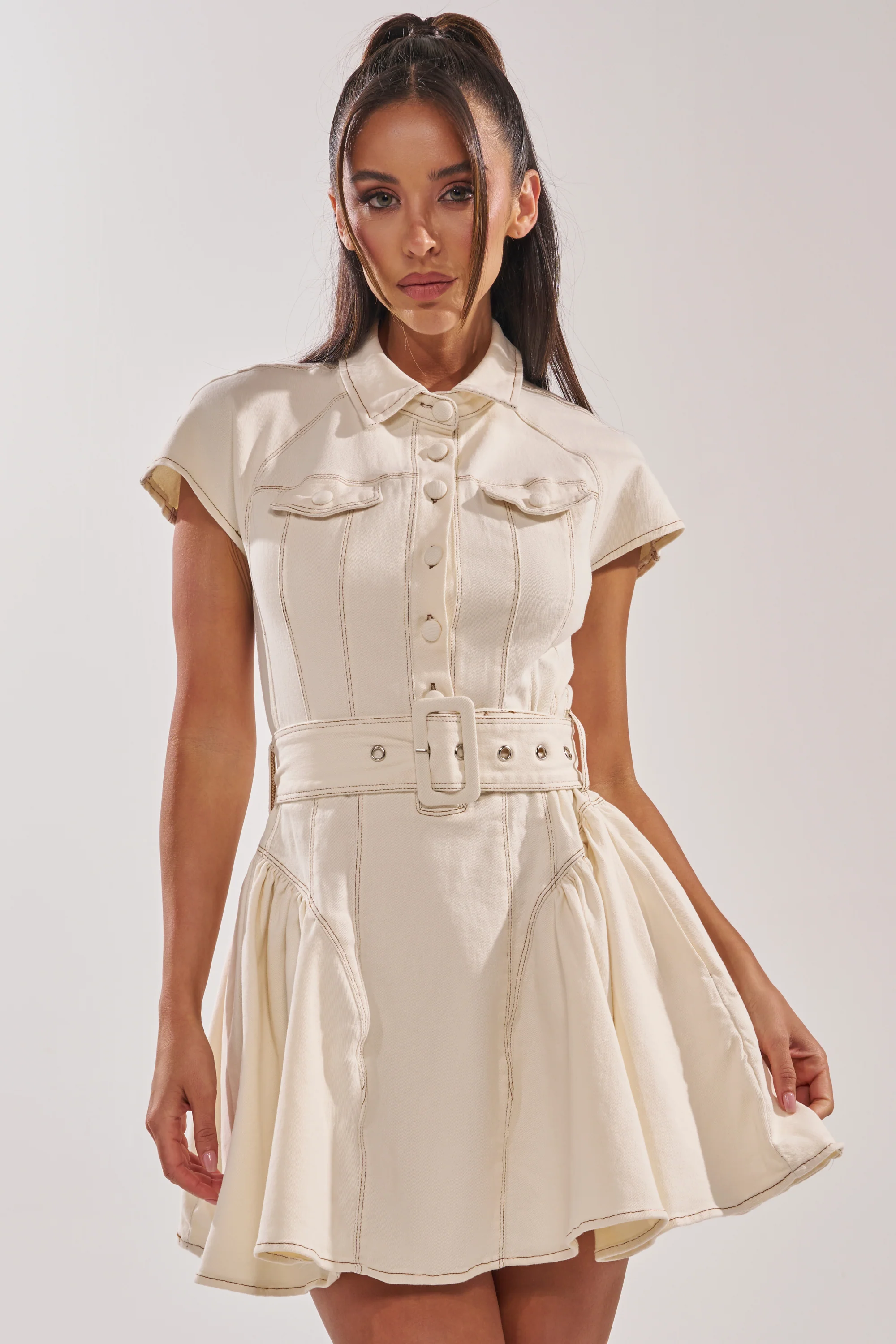 SADIE BUTTON UP DENIM MINI DRESS IN WHITE - Image 2