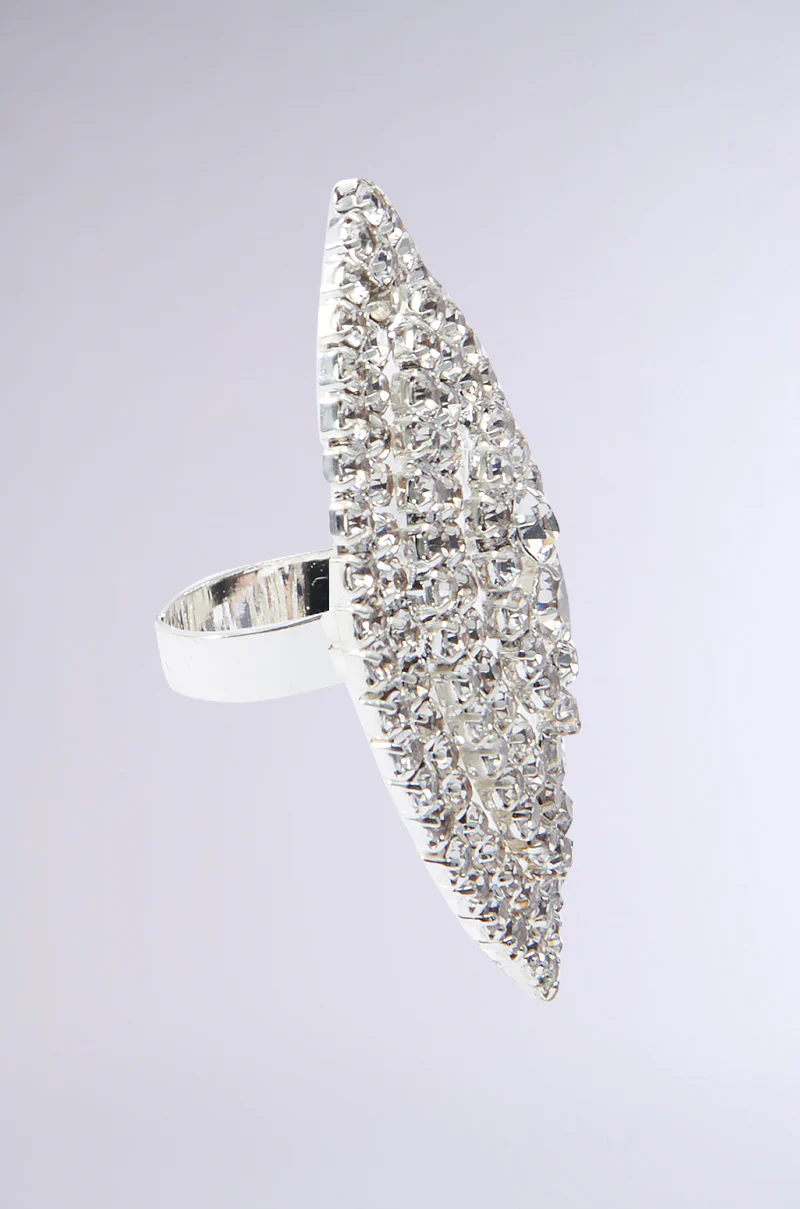 SEE DIAMONDS COCKTAIL RING