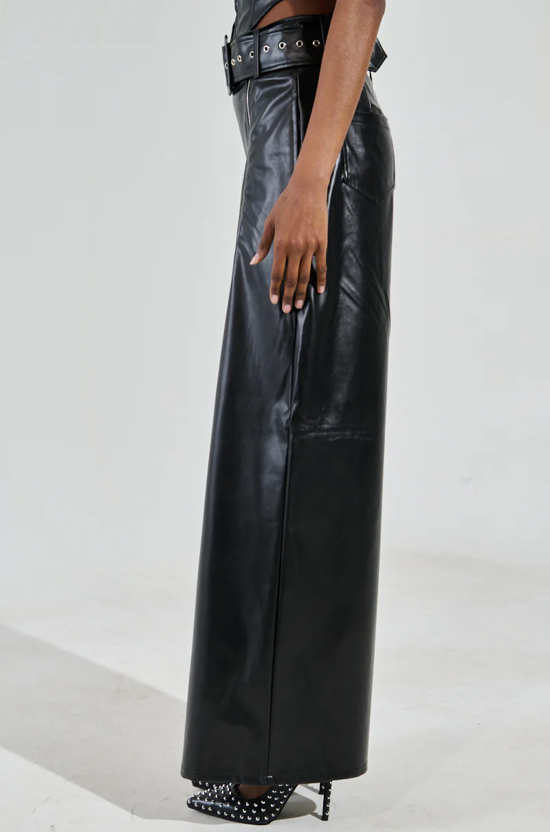 SHAINA FAUX LEATHER TROUSER - Image 3
