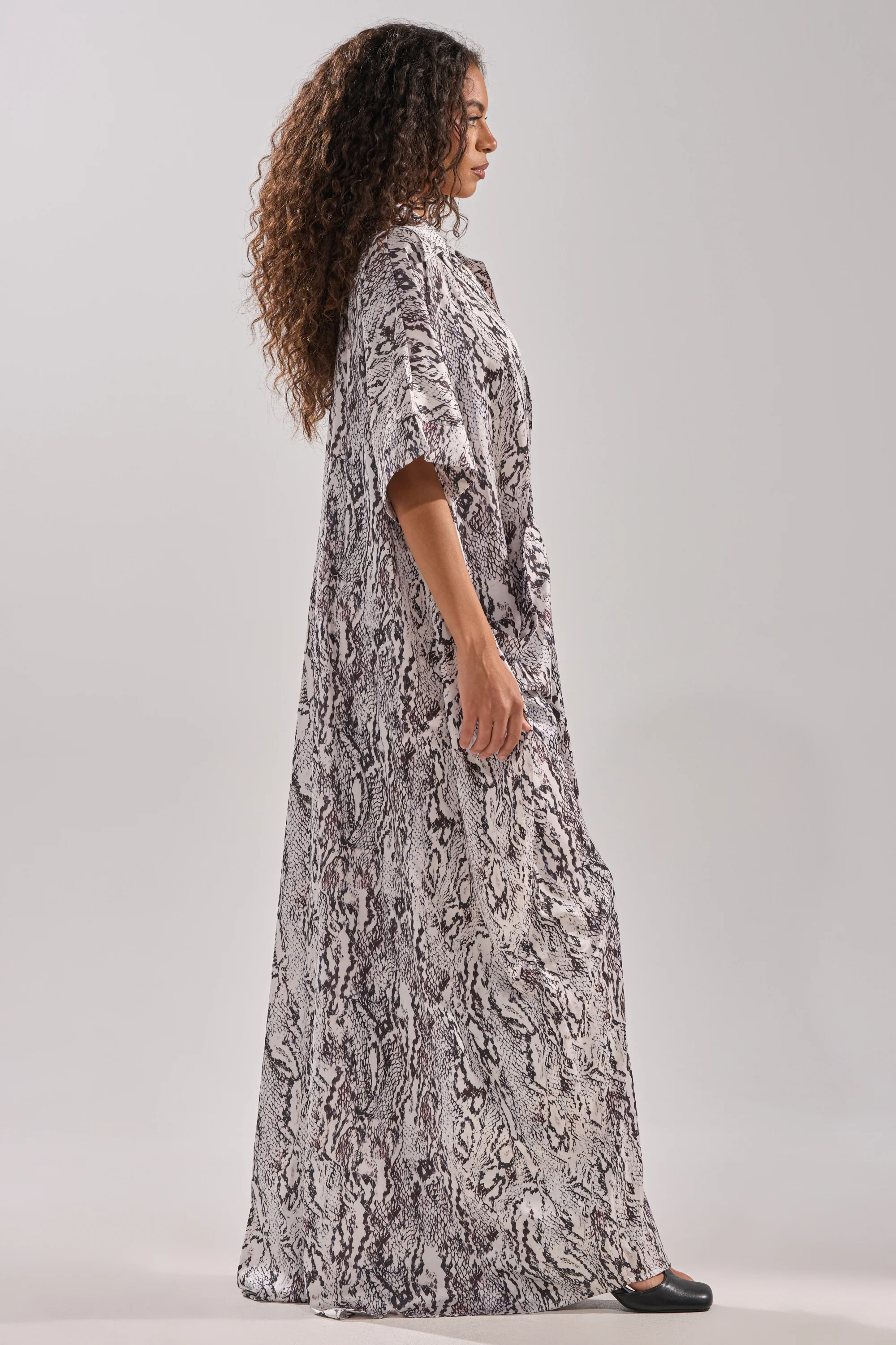 SHE'S RICH OVERSIZED SATIN JUMPSUIT IN SNAKE PRINT - Image 5