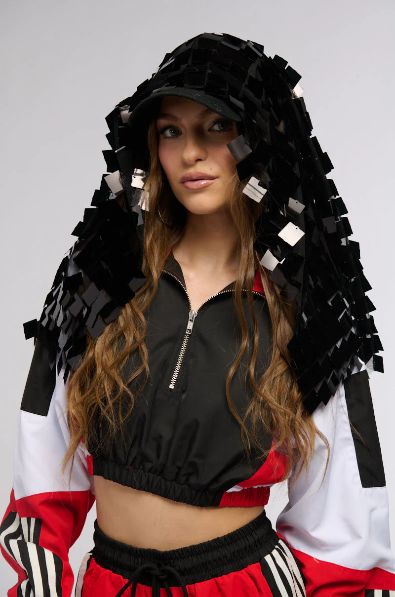 SHIMMER NIGHTS SEQUIN HAT - Image 3
