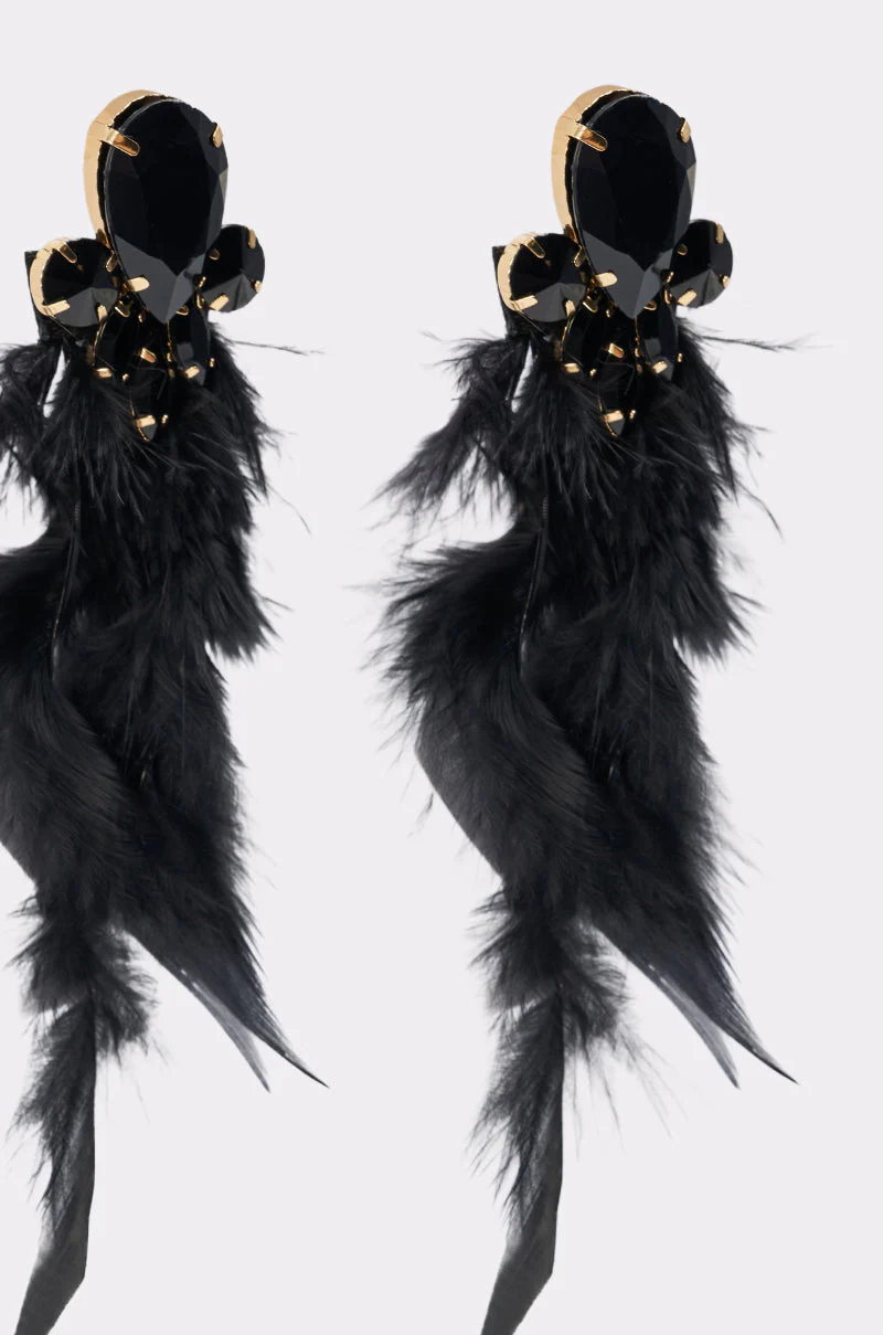 SHOW ME EARRING - Image 5