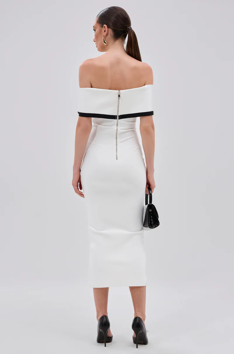 SLEEK AND CHIC BANDAGE MIDI DRESS - Image 4
