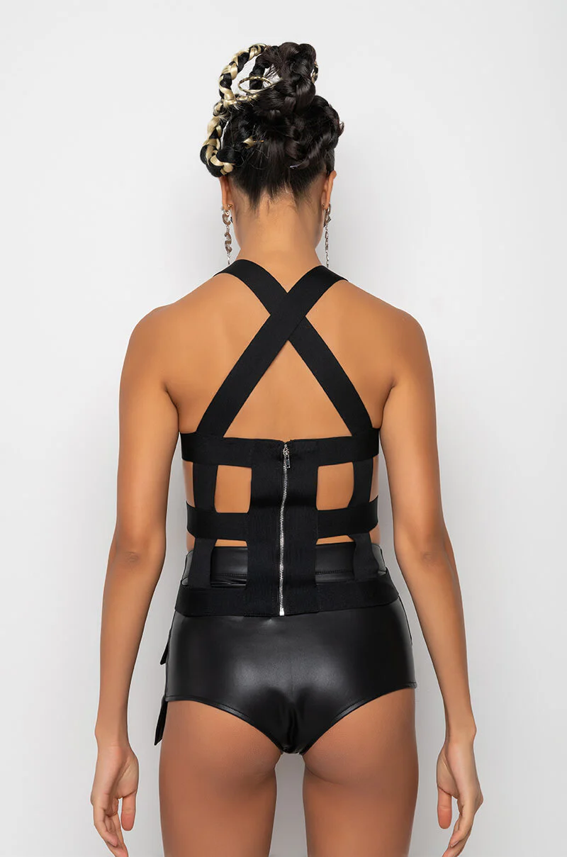 SNEAKY LINK BANDAGE CUTOUT TANK - Image 5