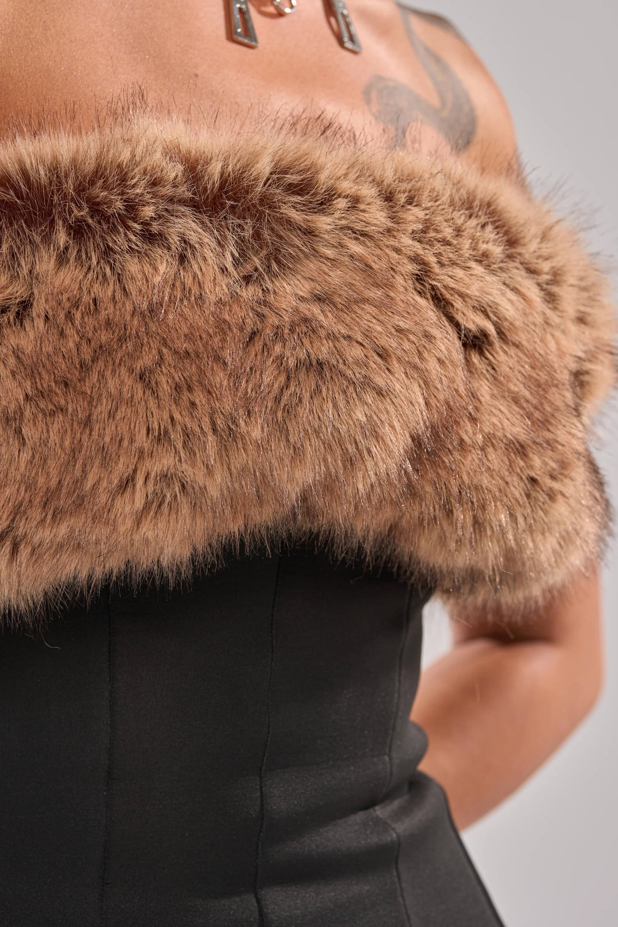 SO CHIC FAUX LEATHER BLOUSE WITH FUR TRIM - Image 14