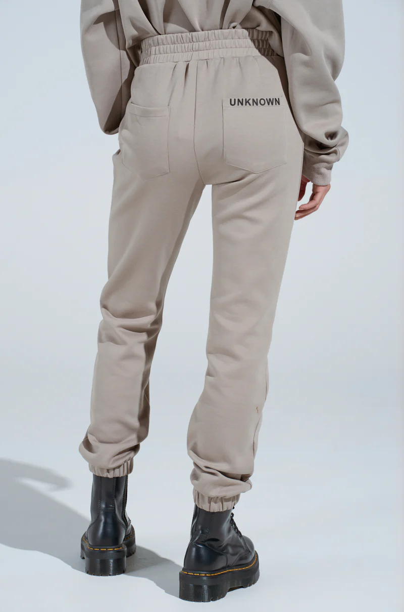 SOURCE UNKNOWN JOGGER - Image 5