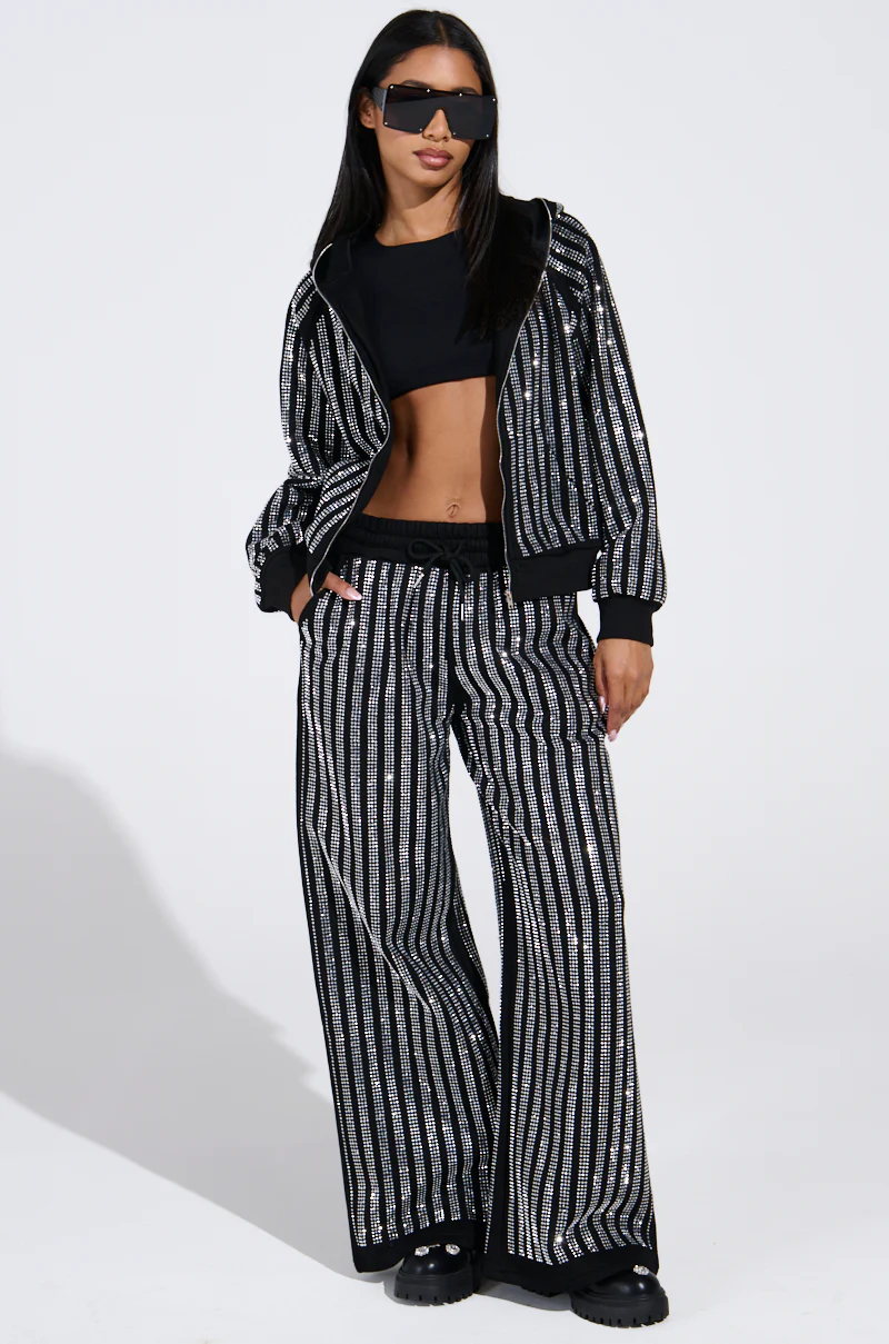 SPARKLE QUEEN ZIP UP SWEATSHIRT - Image 7