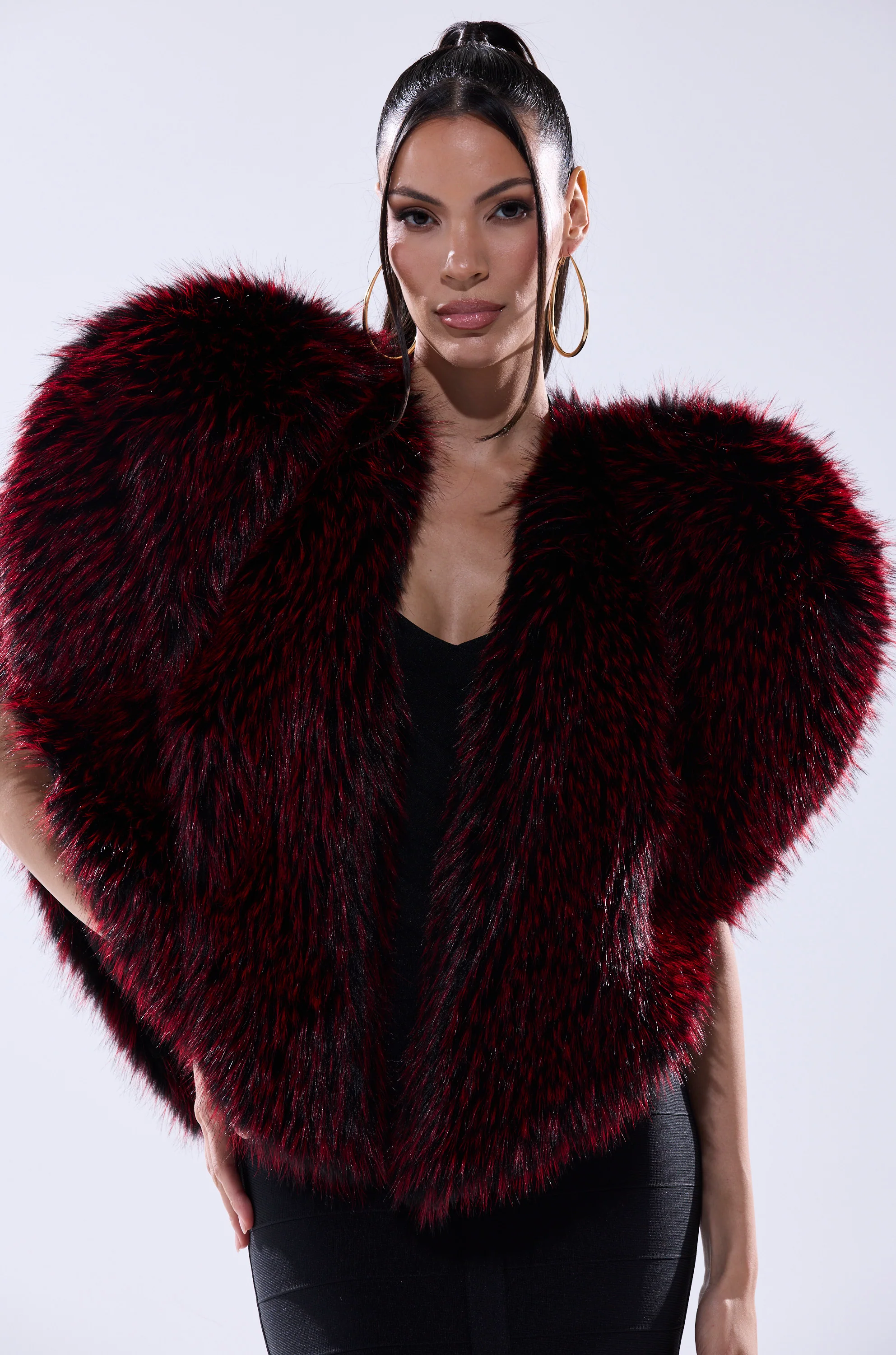 STAR CROSSED LOVER FAUX FUR VEST - Image 2