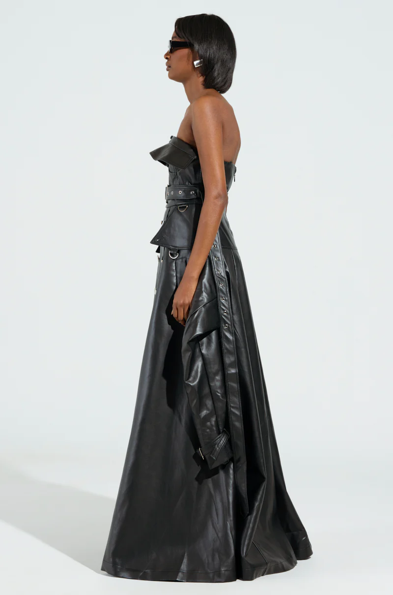 STRAPLESS TRENCH MAXI DRESS IN PU - Image 4