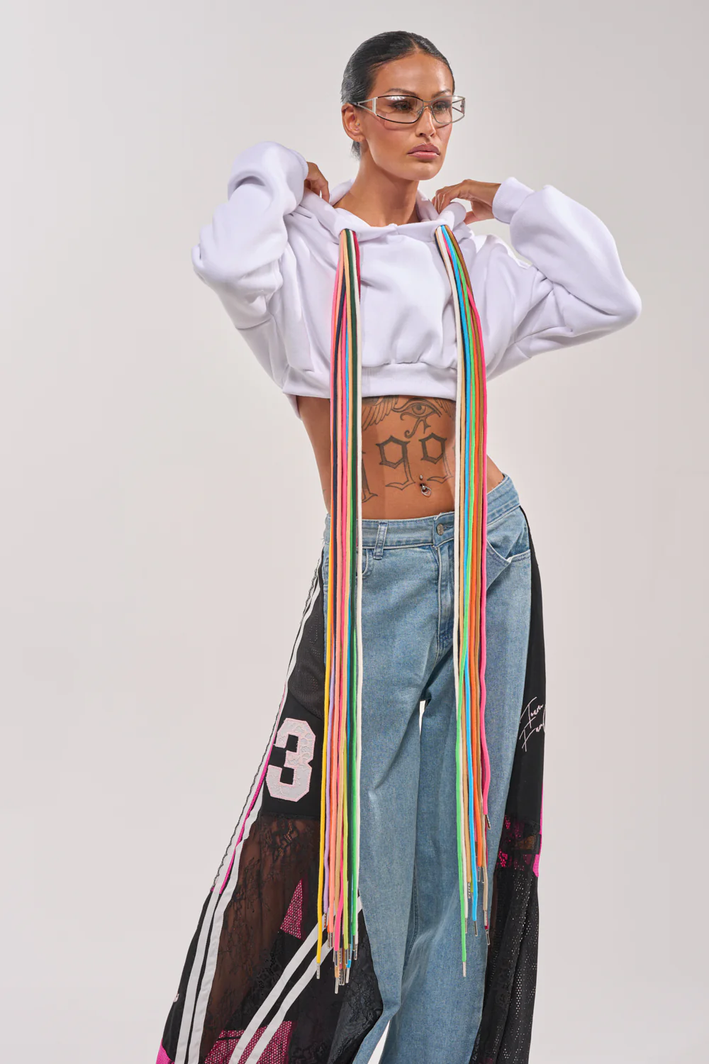 STRINGED HOODIE - Image 3