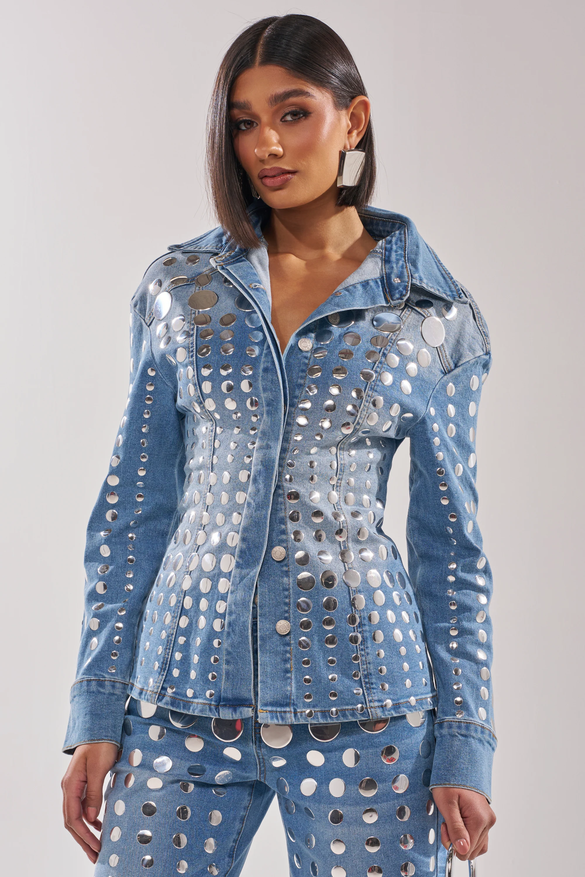 STUDS EVERYWHERE BUTTON DOWN