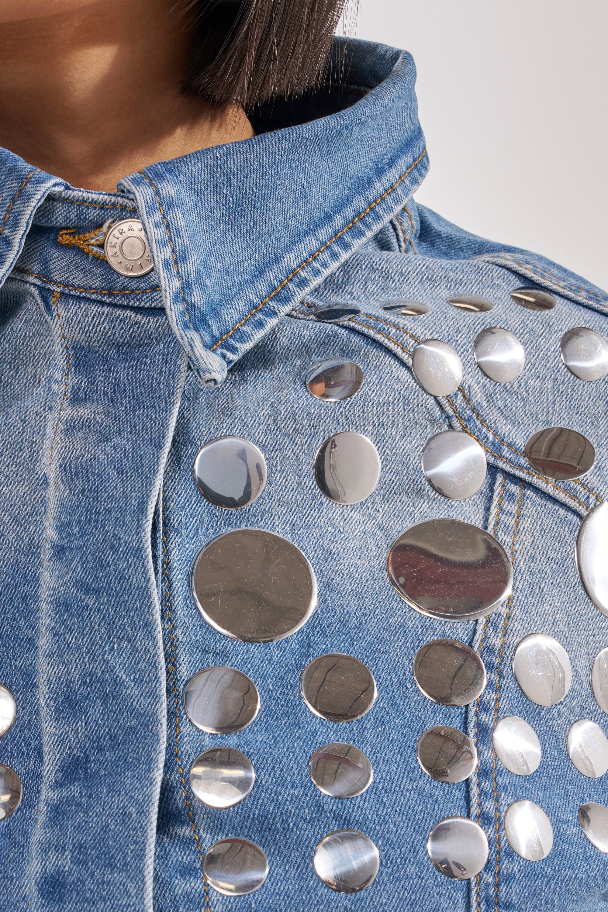 STUDS EVERYWHERE BUTTON DOWN - Image 9