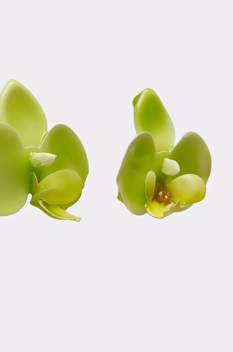 TAKE ME OUT EARRING - Image 6