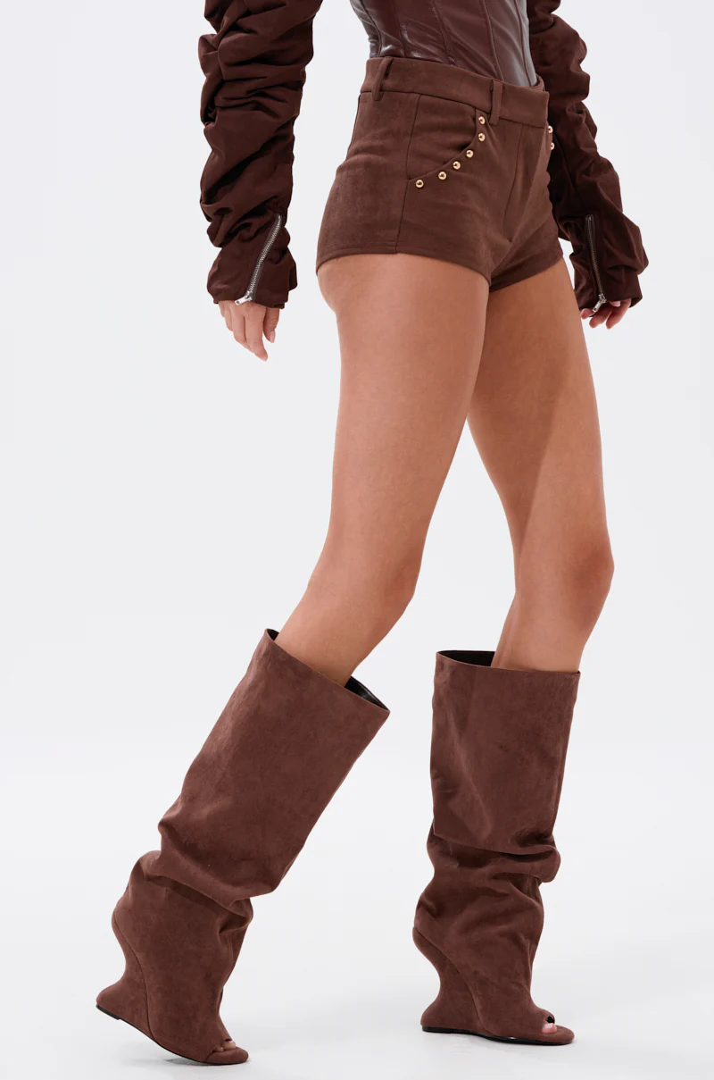 TAYLOR SUEDE HOT SHORT - Image 4