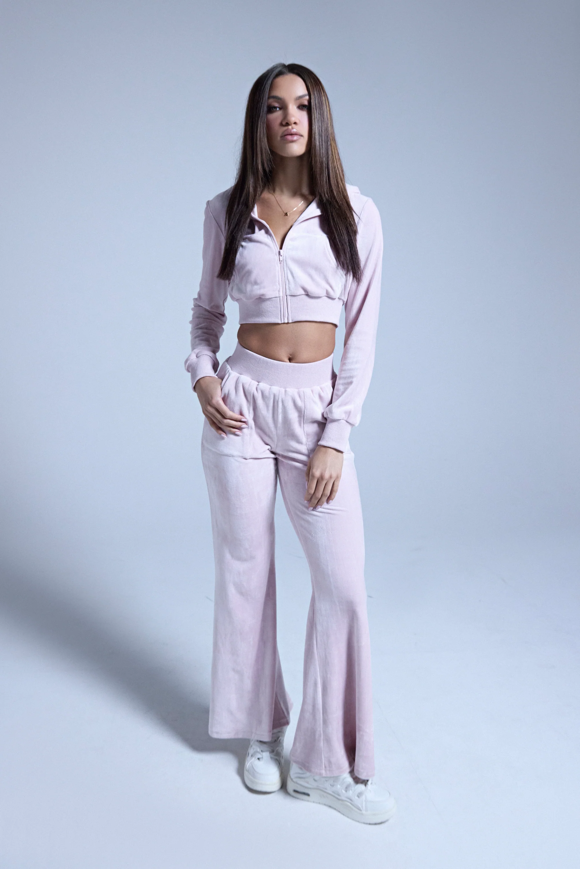 TAYLOR VELOUR FITTED ZIP UP IN PINK - Image 6