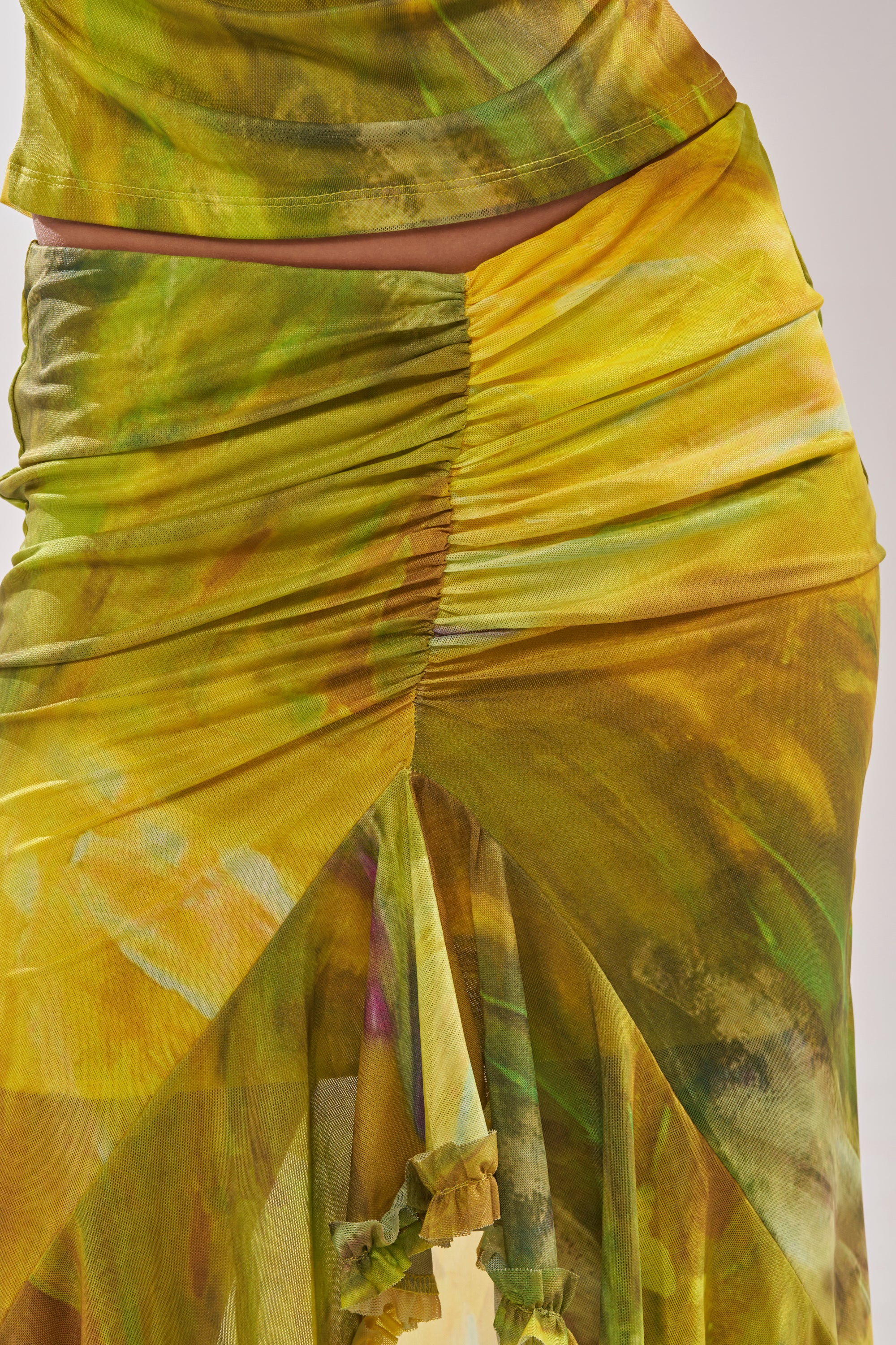 TELL ME MORE HIGH LOW SKIRT IN YELLOW - Image 10
