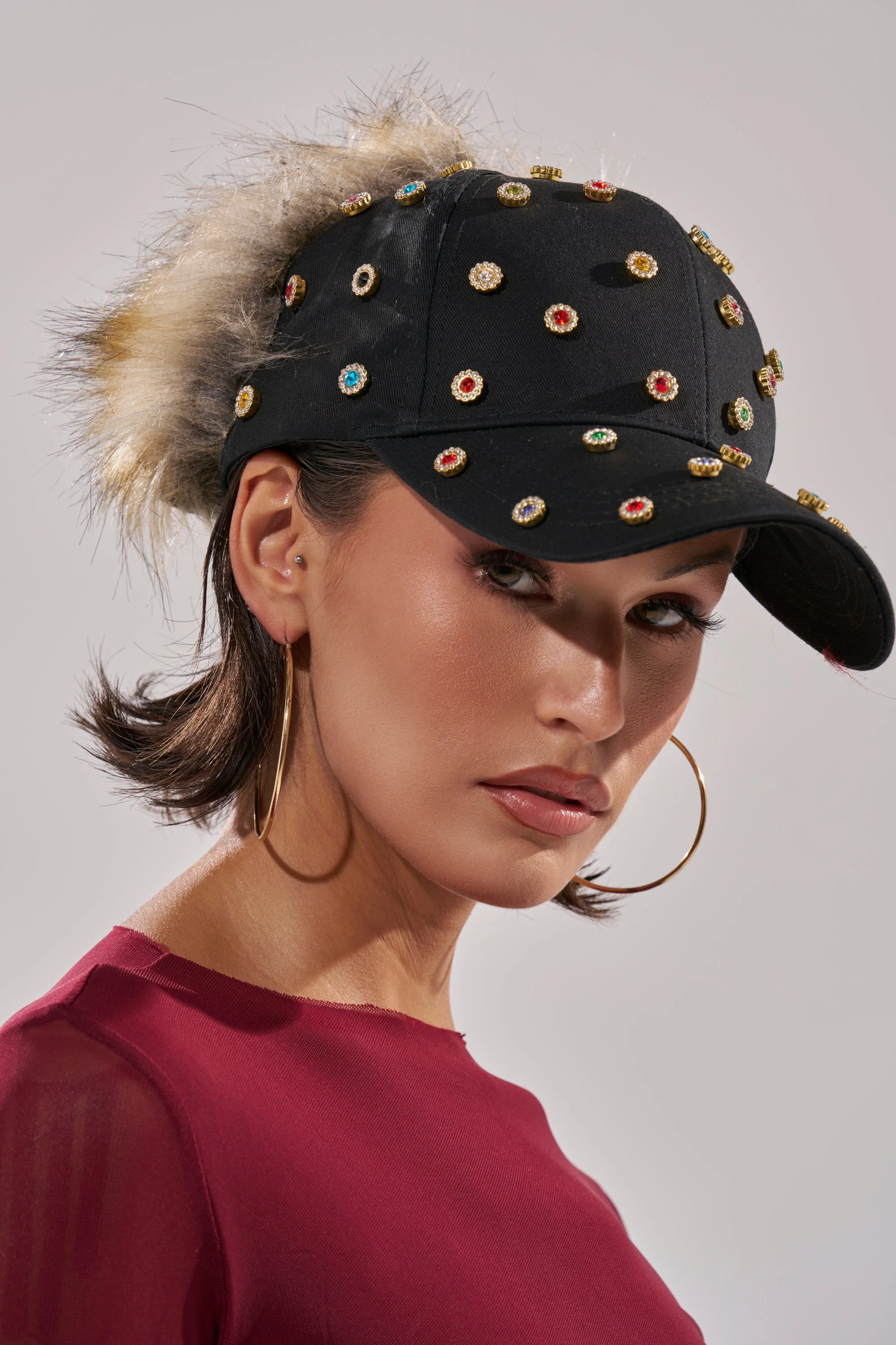 TJ FAUX FUR EMBELLISHED HAT - Image 3