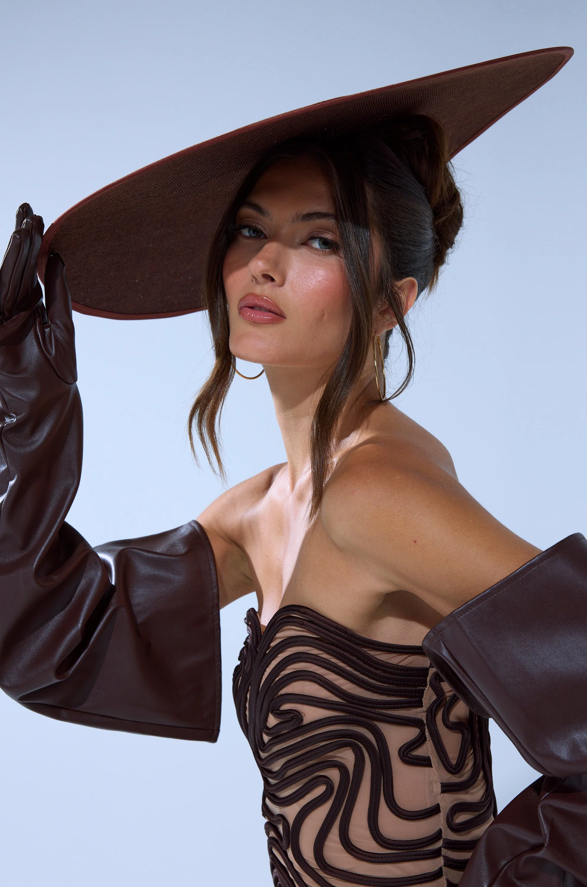 TOO CHIC CLIP ON HAT - Image 3