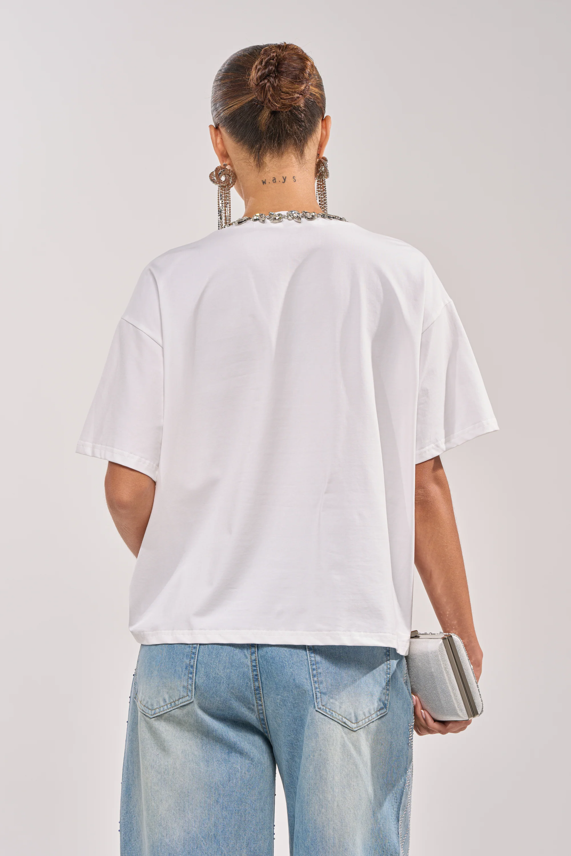 TOO DEEP RHINESTONE TEE - Image 6