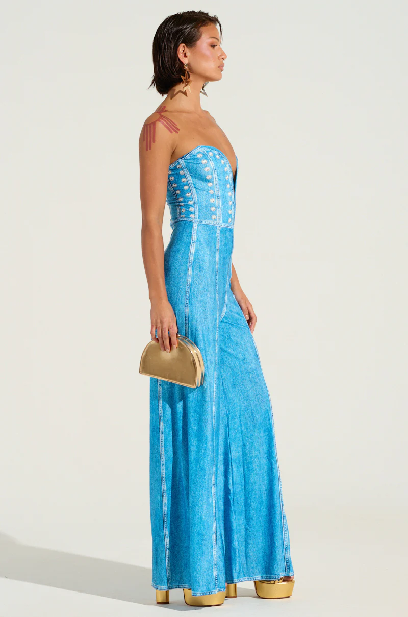 TOUCH ME DENIM JUMPSUIT IN BLUE - Image 4