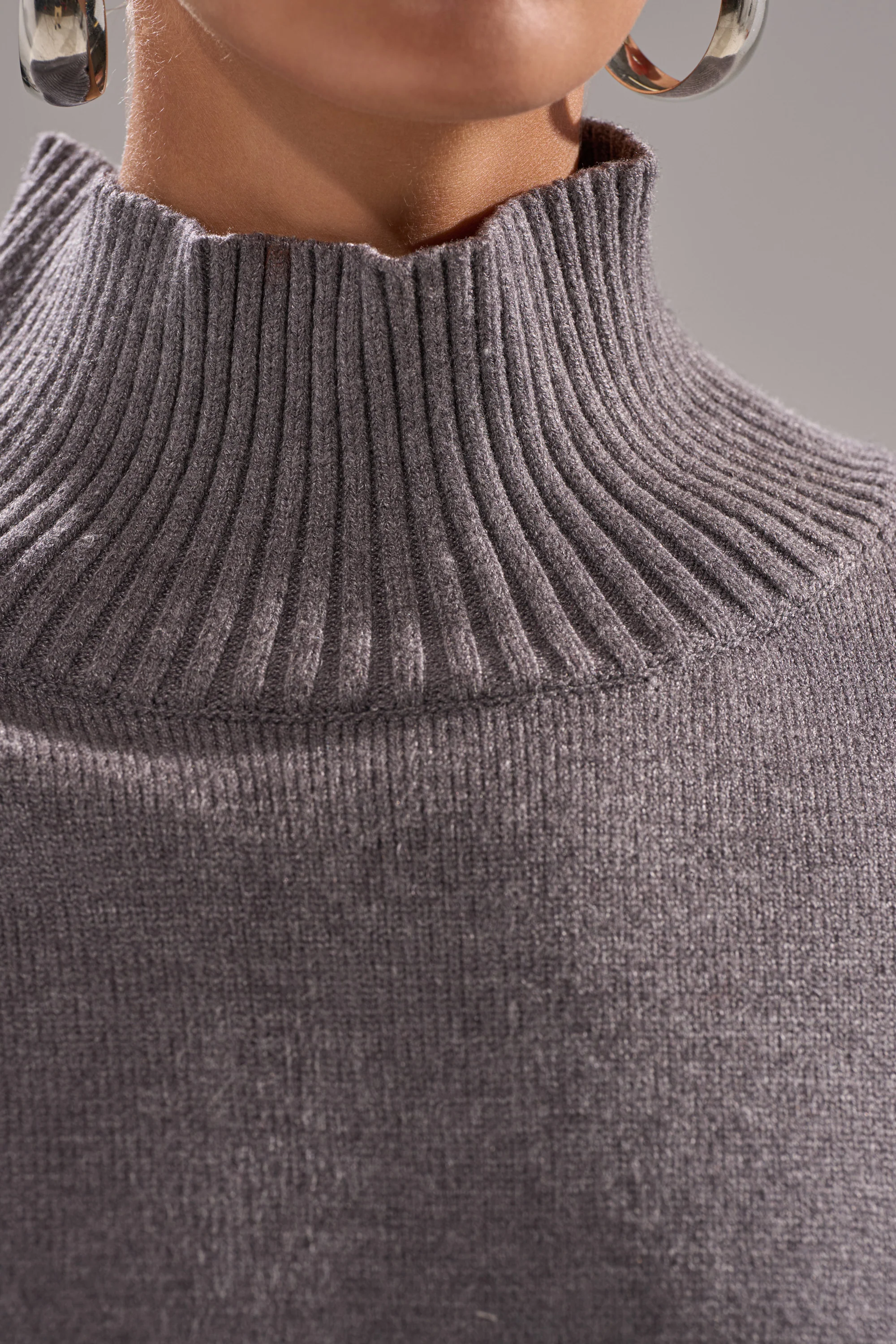 TOUCH ME SWEATER WITH FUR CUFFS - Image 8