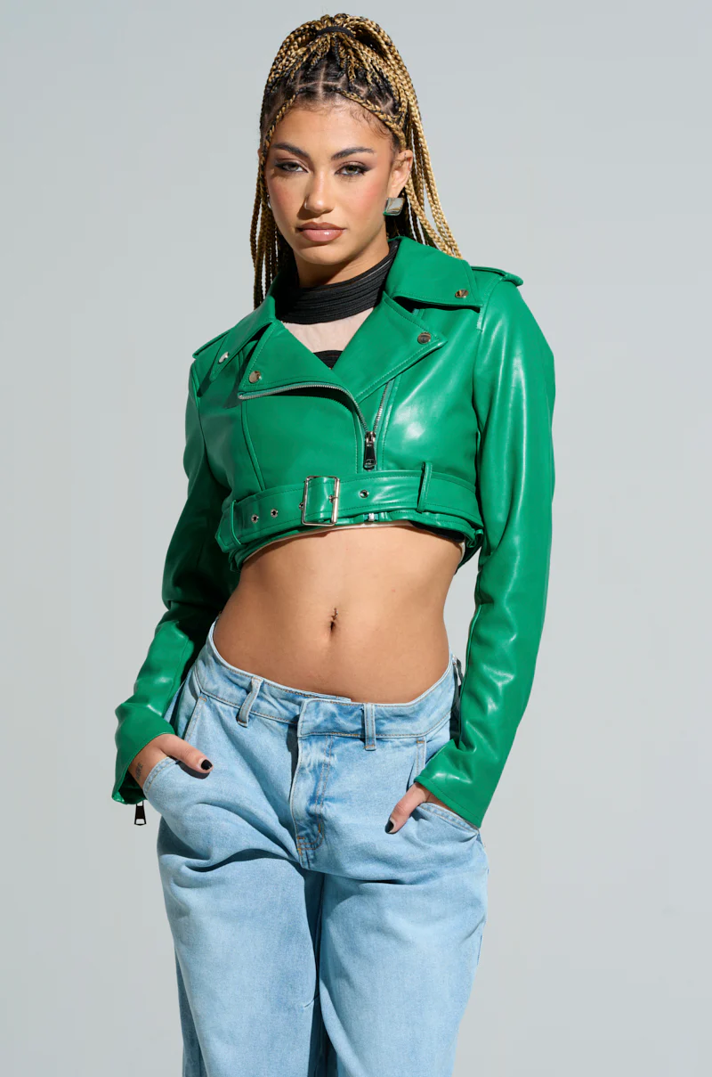 TRIO ESSENTIAL CROPPED MOTO IN GREEN - Image 3