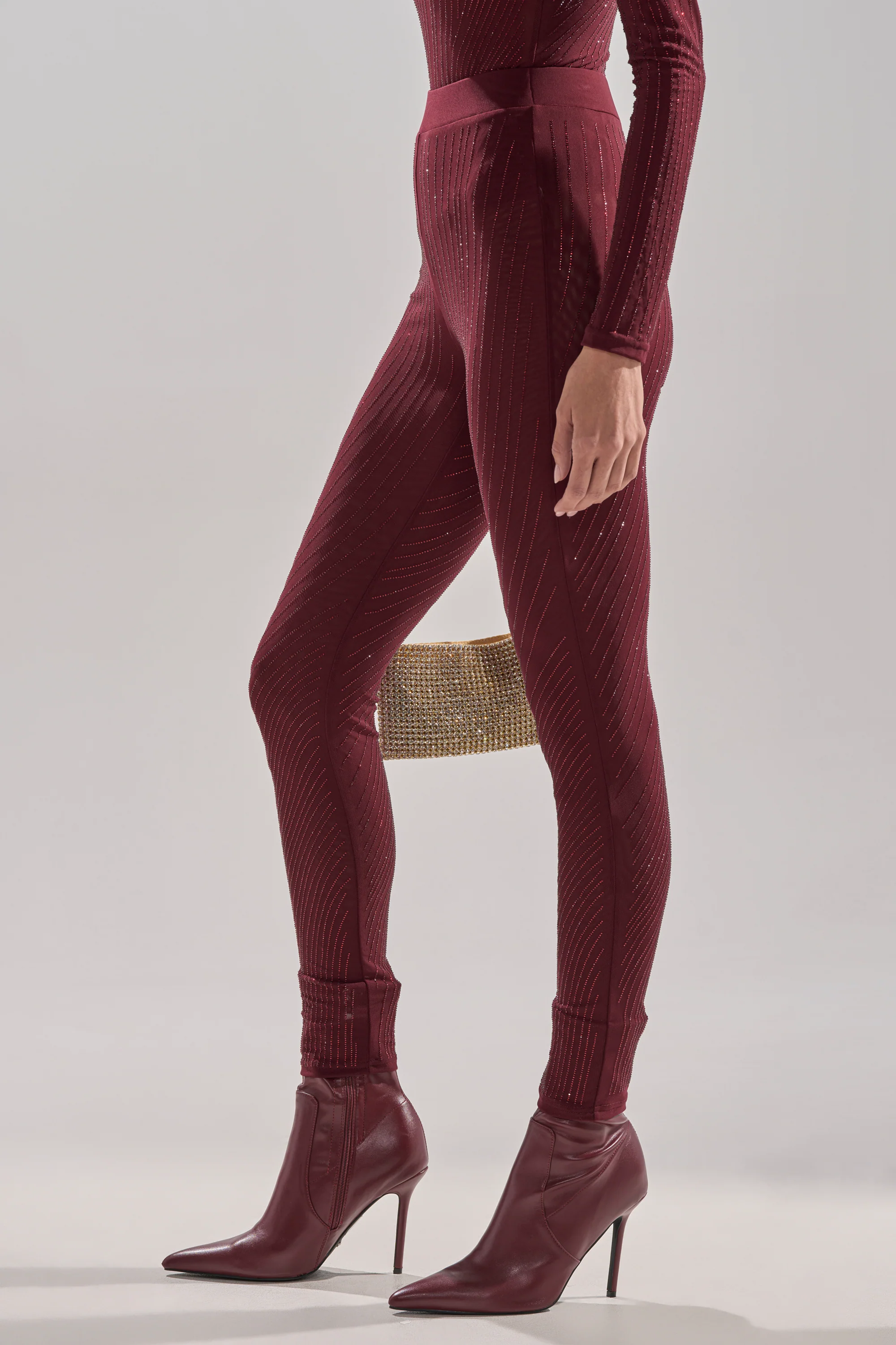 TWINKLING LIGHTS RHINESTONE MESH LEGGINGS IN BURGUNDY - Image 12