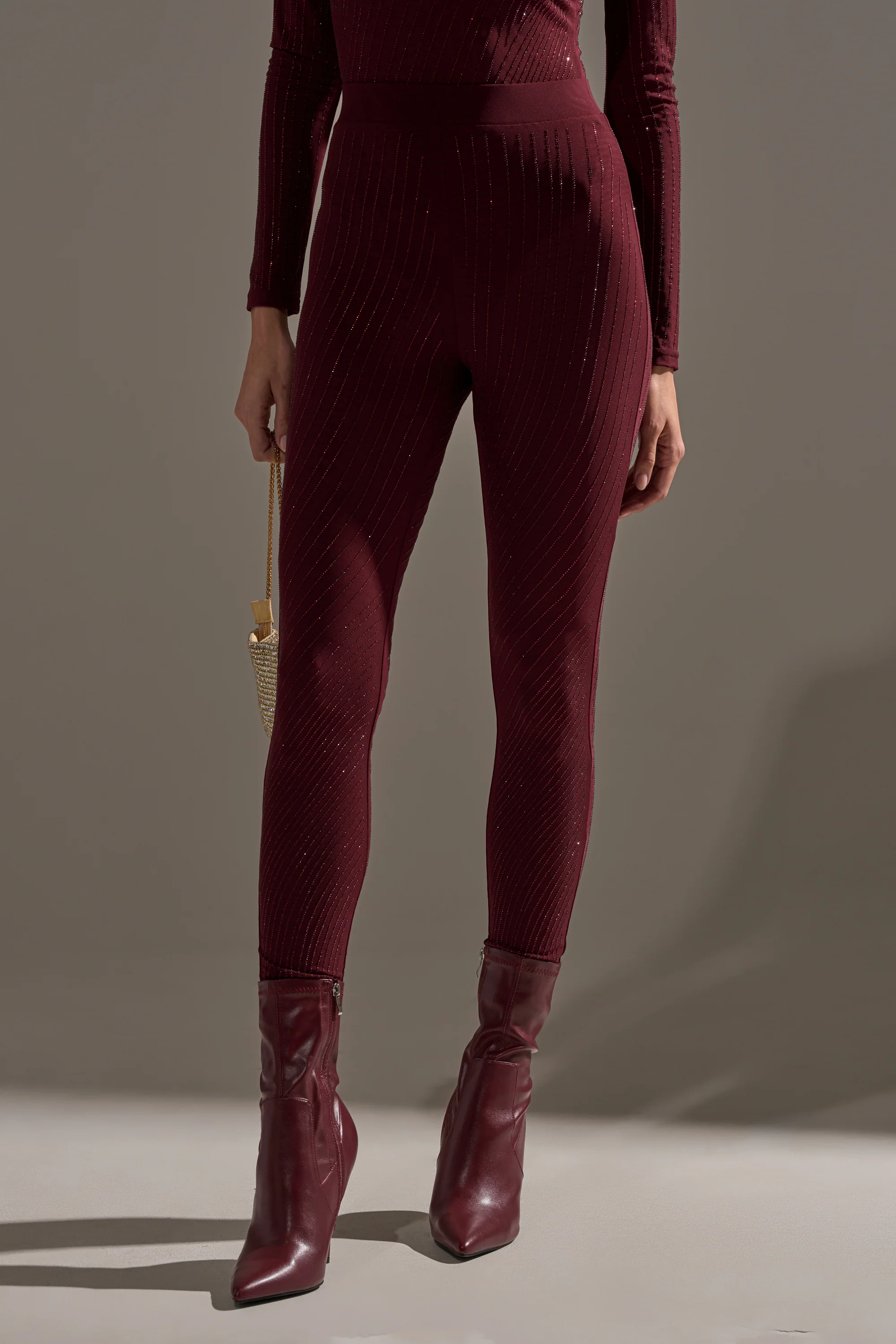TWINKLING LIGHTS RHINESTONE MESH LEGGINGS IN BURGUNDY - Image 2