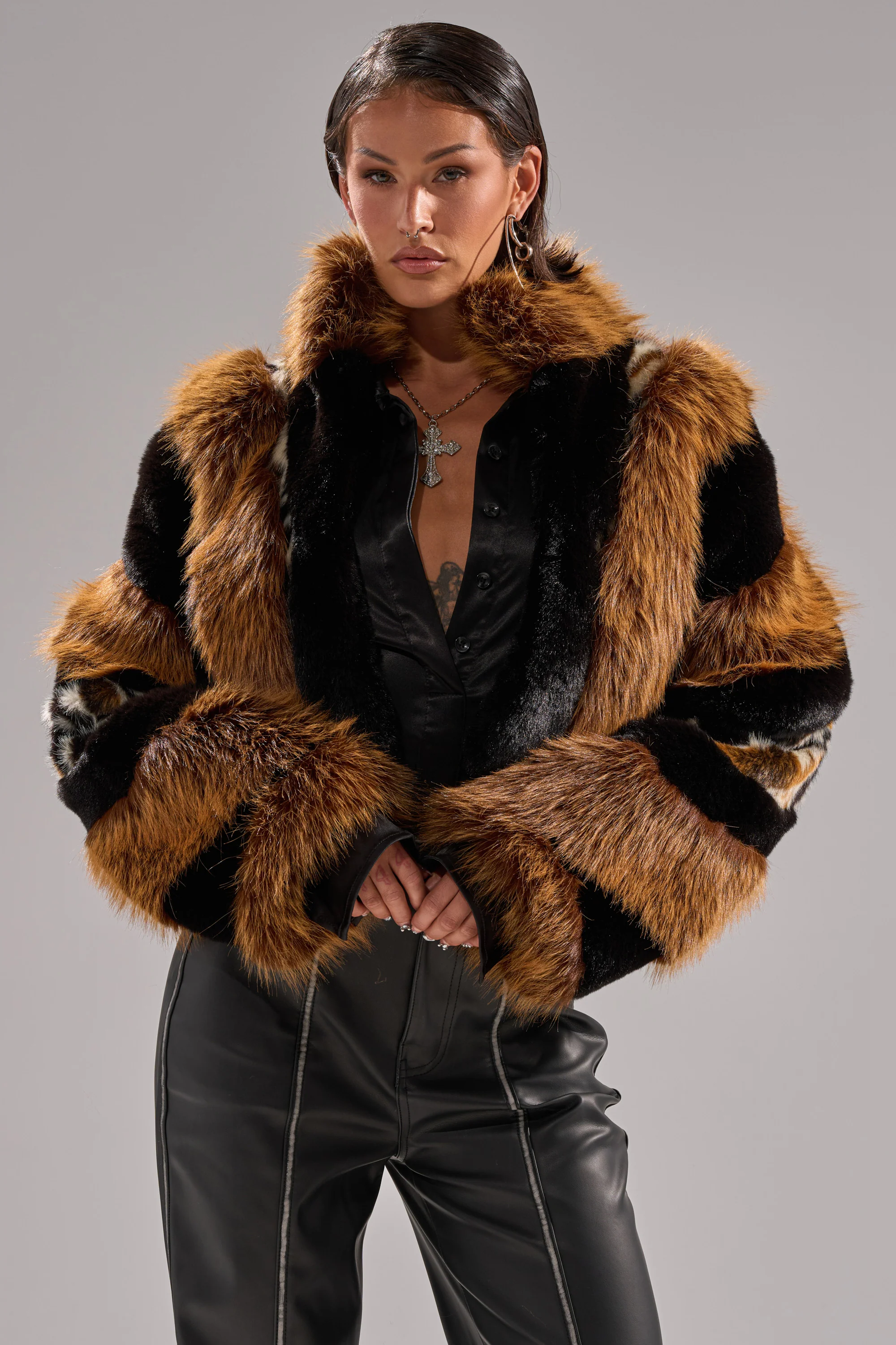 TWISTER PATCHWORK FAUX FUR - Image 2