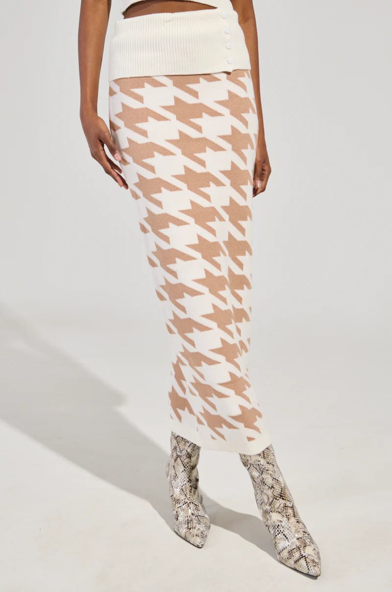 TYPE OF LOVE MAXI SKIRT - Image 2