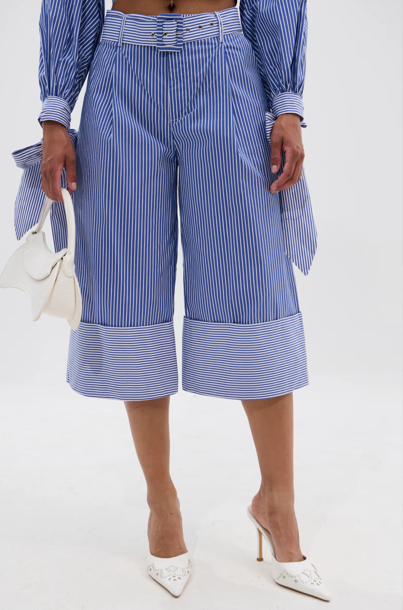 UNDER THE SUN STRIPE SHORT - Image 2
