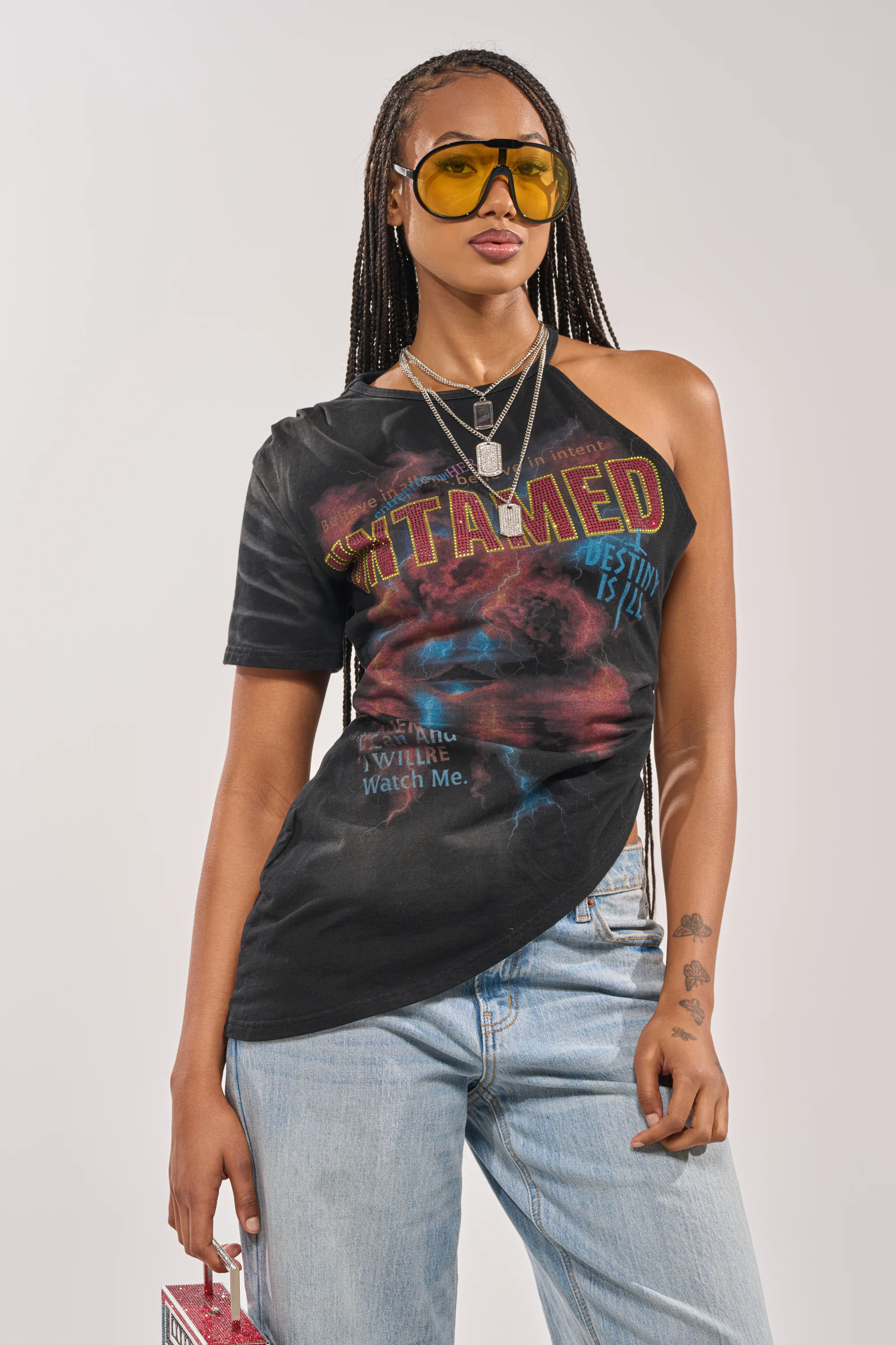 UNTAMED SINGLE SLEEVE ASYMMETRICAL TEE - Image 3