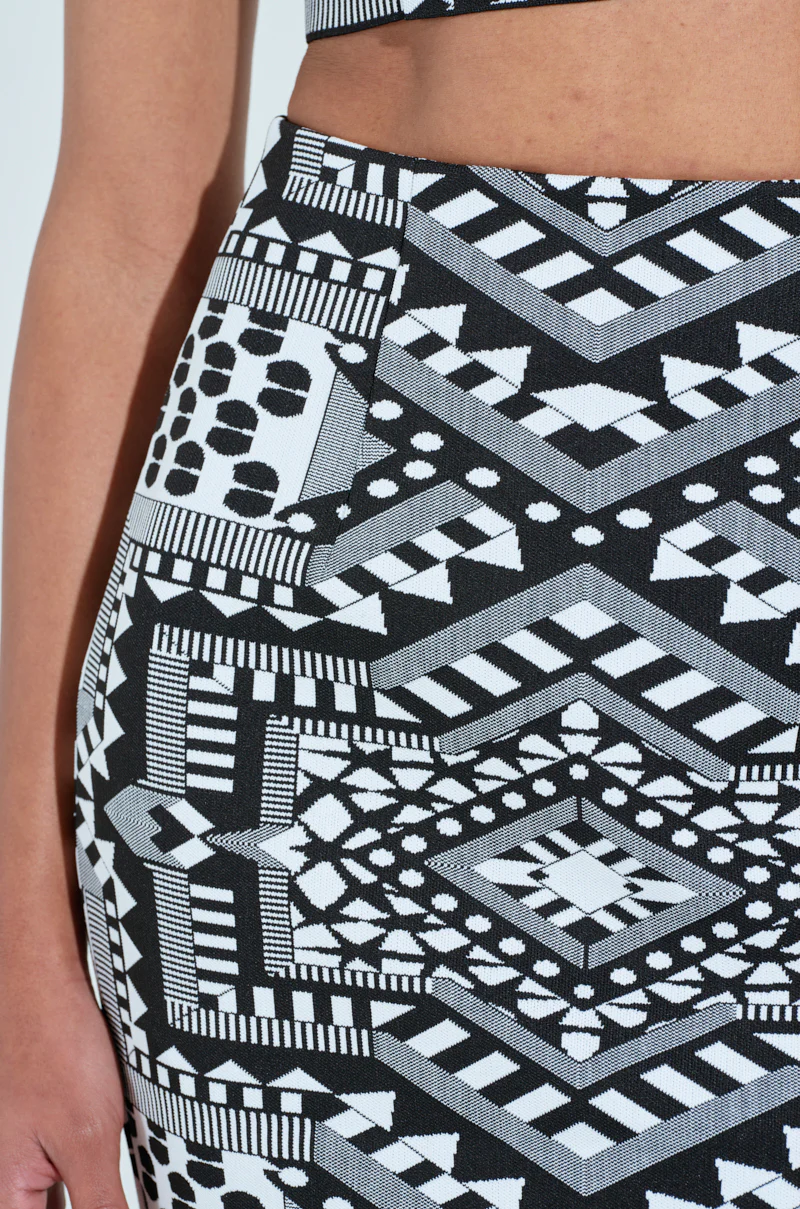 VACA MODE ABSTRACT MAXI SKIRT - Image 7