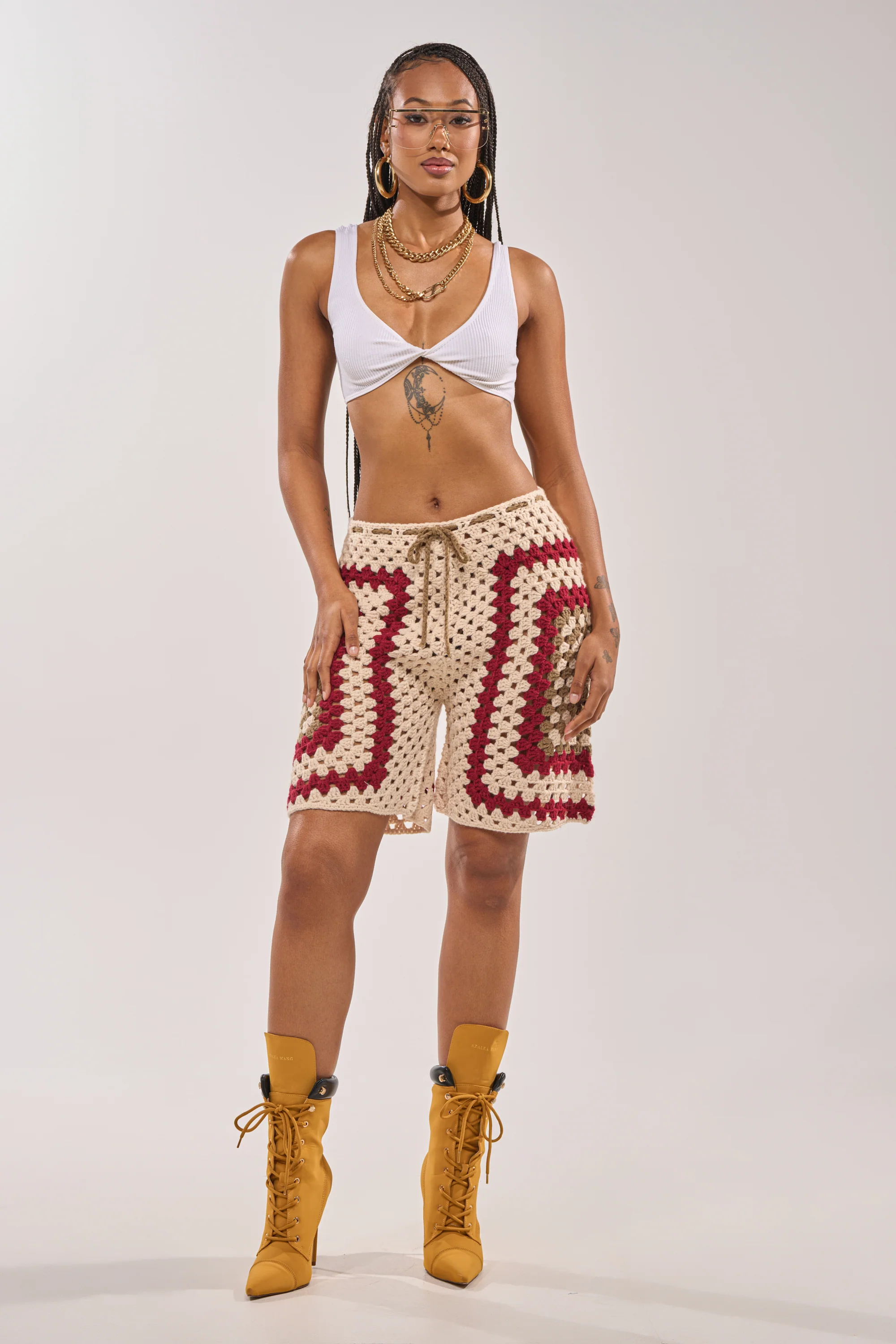 VACATION VIBES CROCHET SHORT - Image 9
