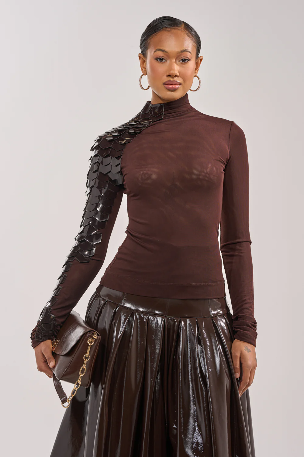VELMA VINYL SINGLE SLEEVE SCALE TOP IN BROWN - Image 3