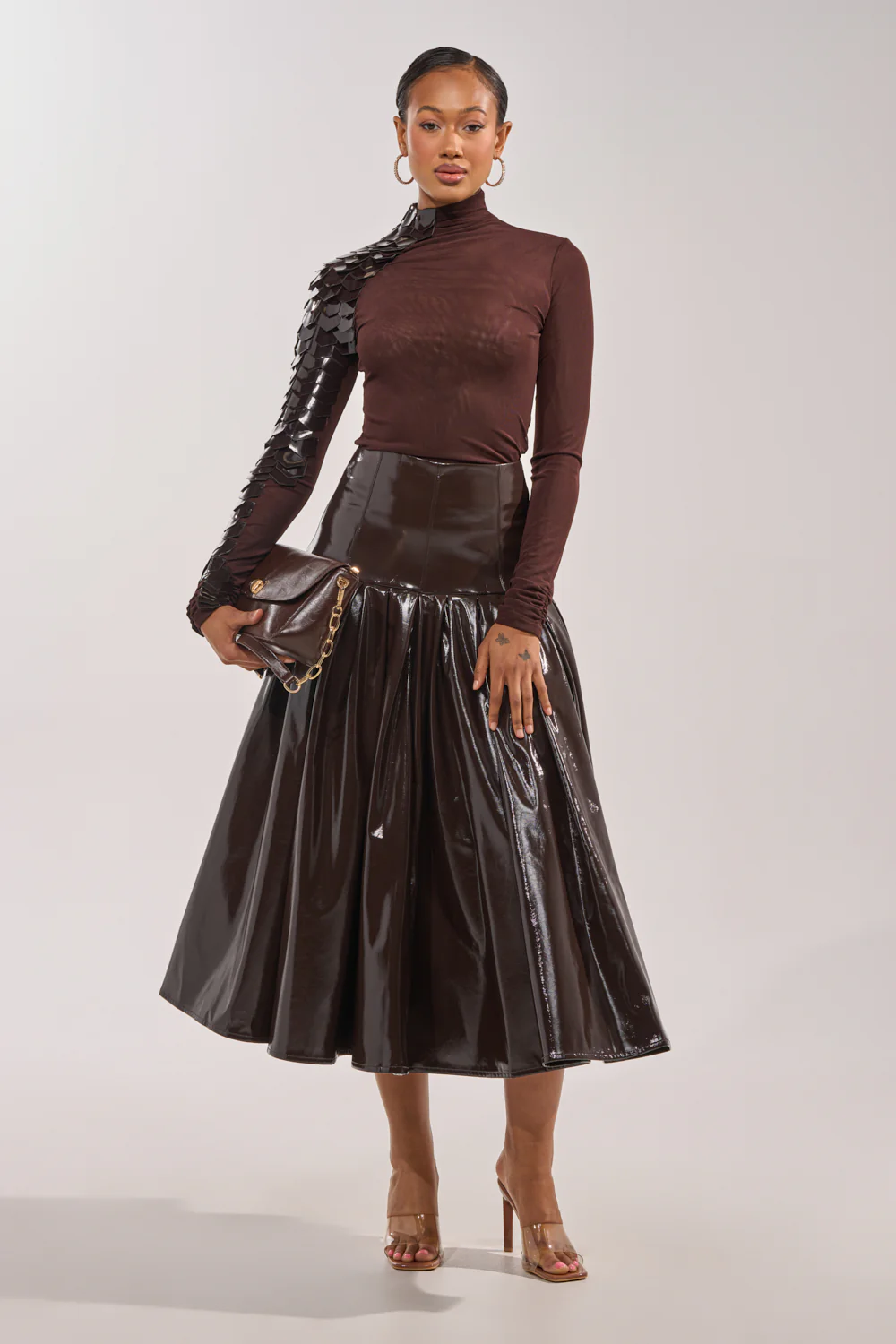VELMA VINYL SINGLE SLEEVE SCALE TOP IN BROWN - Image 7