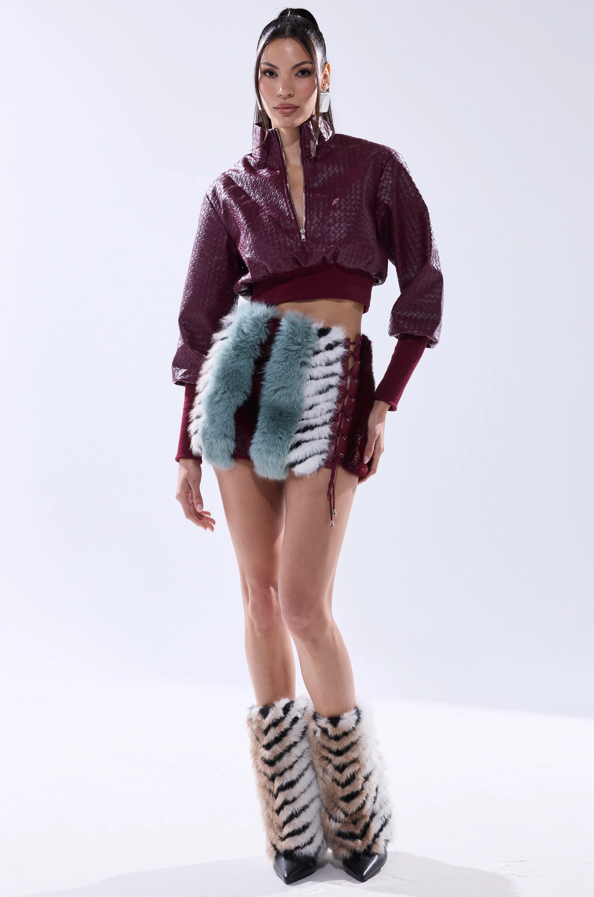 VENETTA FAUX LEATHER QUARTER ZIP SWEATSHIRT - Image 13