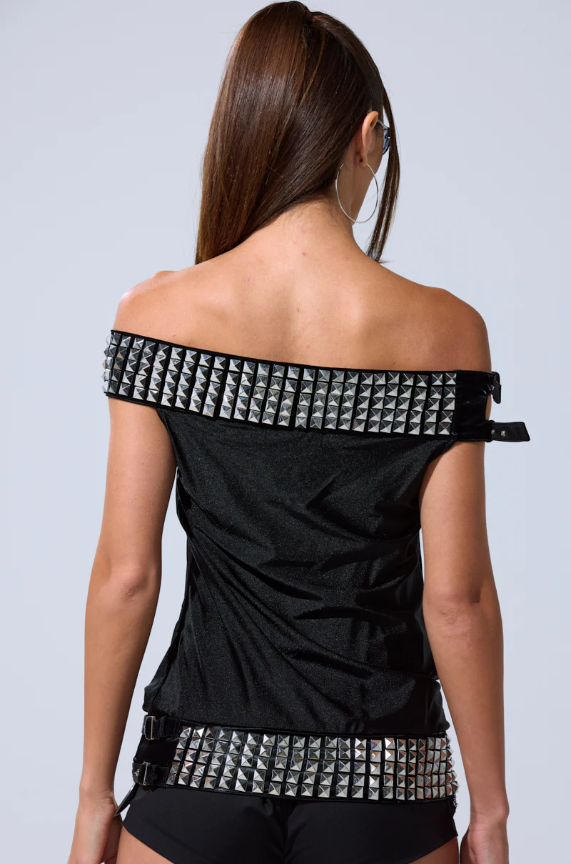 VENUS STUDDED OFF-THE-SHOULDER TOP - Image 9