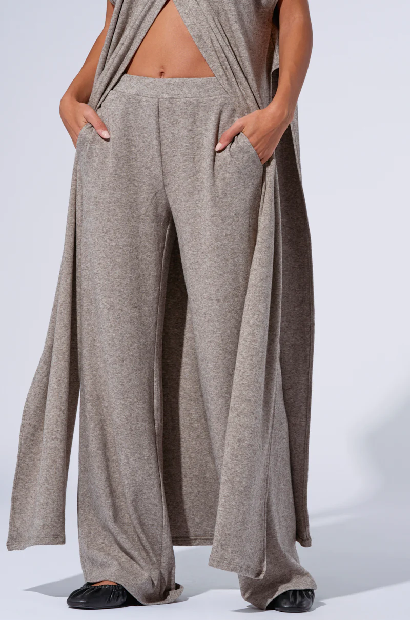 VIBE OUT FLARE LEG KNIT PANT IN GREY - Image 2
