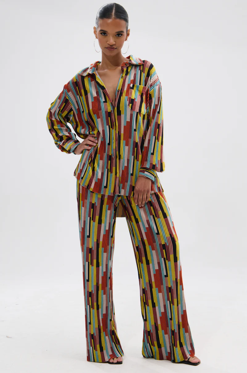 VIBES FEEL GOOD VELVET COLOR BLOCKED BUTTON DOWN - Image 5