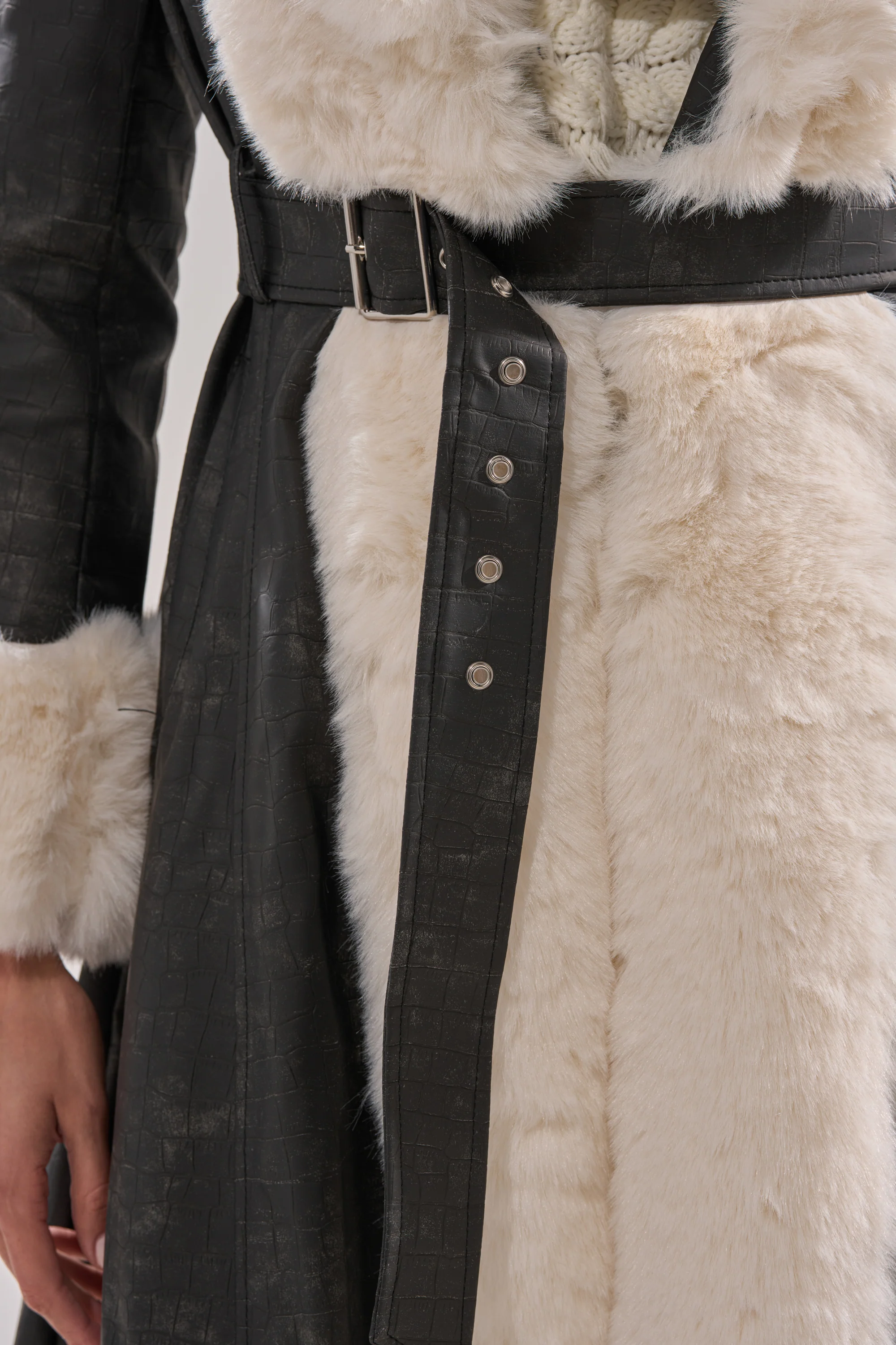 VIVIAN FUR TRIM TRENCH IN GREY - Image 11