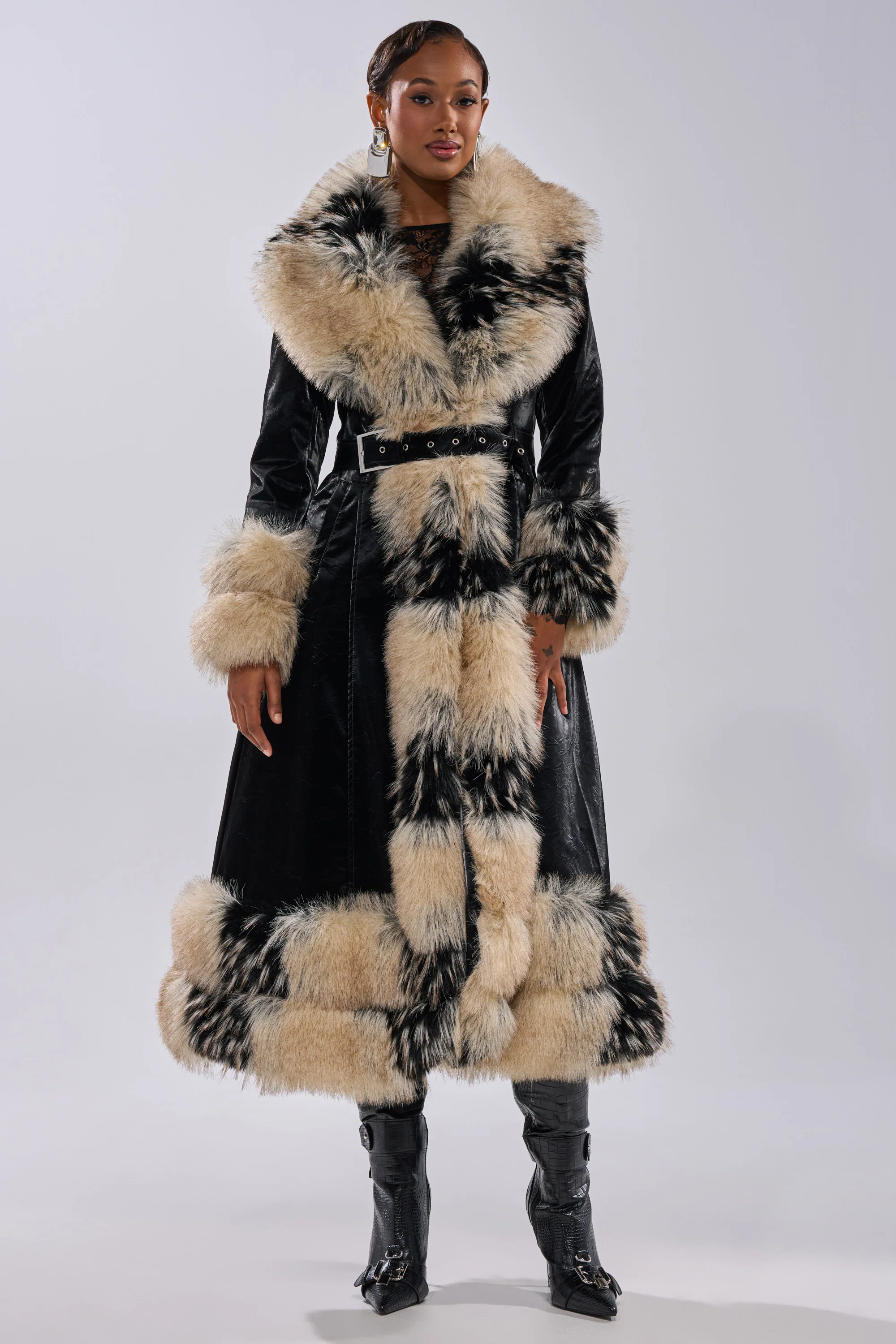 VIVIAN FUR TRIM TRENCH IN LIQUID VELVET - Image 13