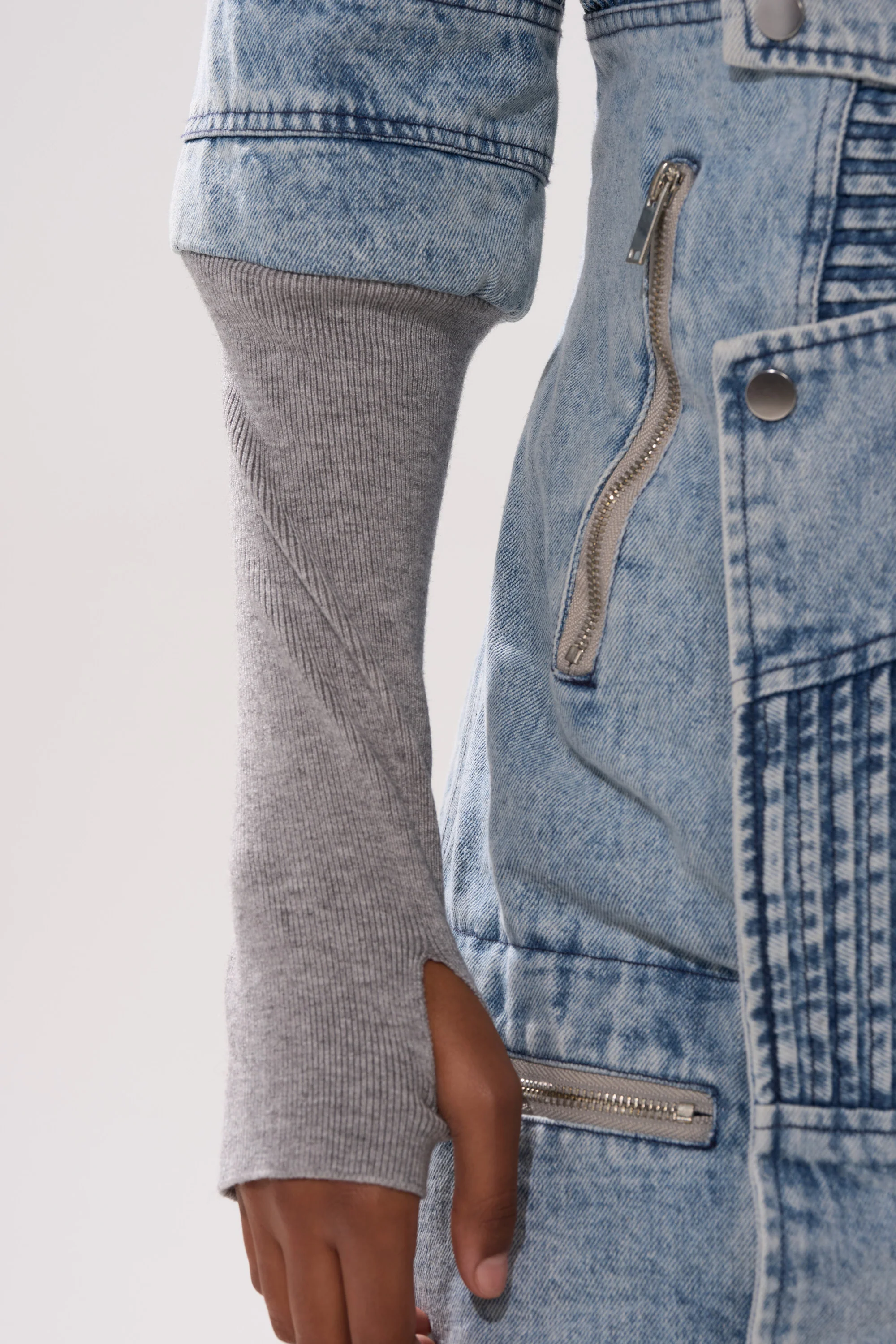 VORTEX DENIM TRENCH COAT IN BLUE - Image 15